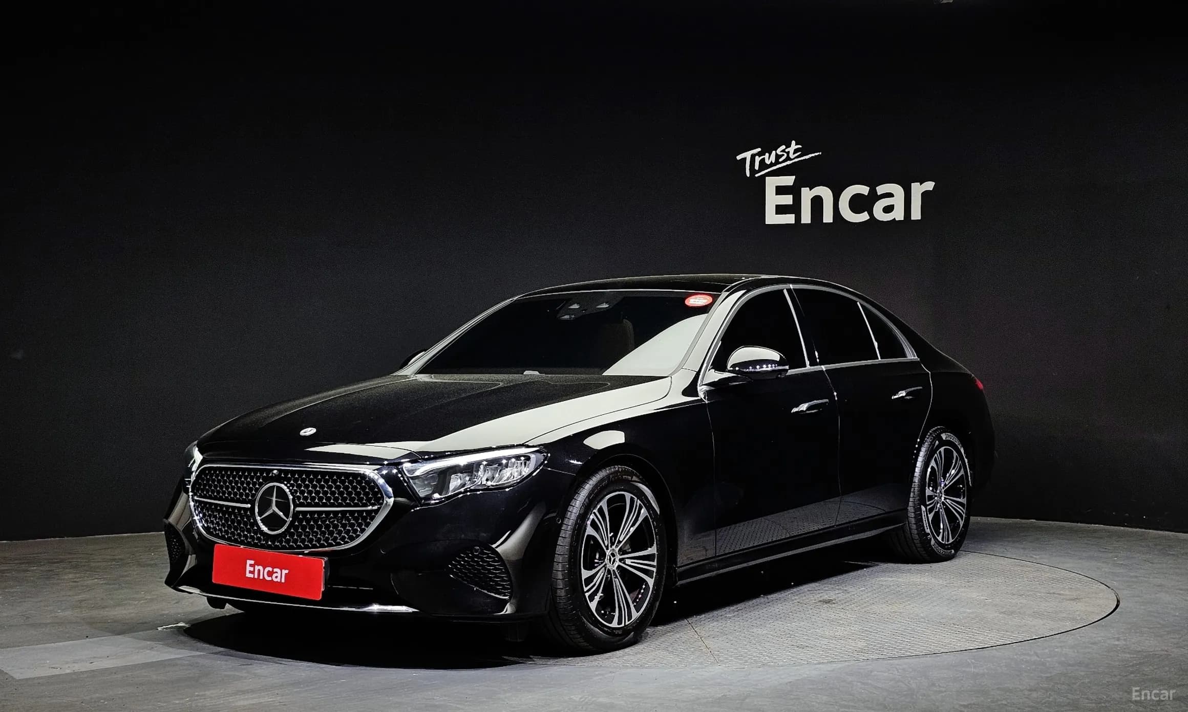 E-Class W214
