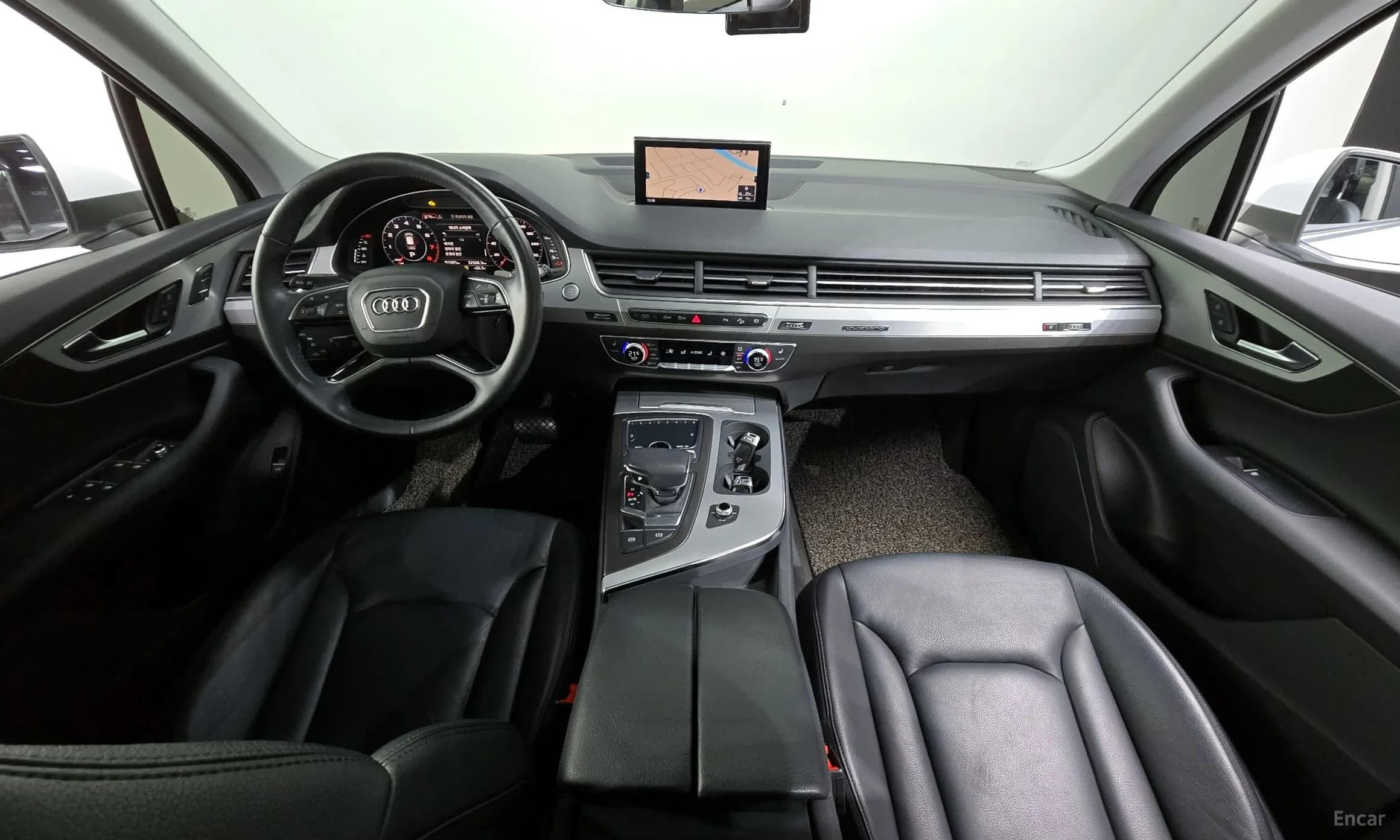 Q7 (4M)