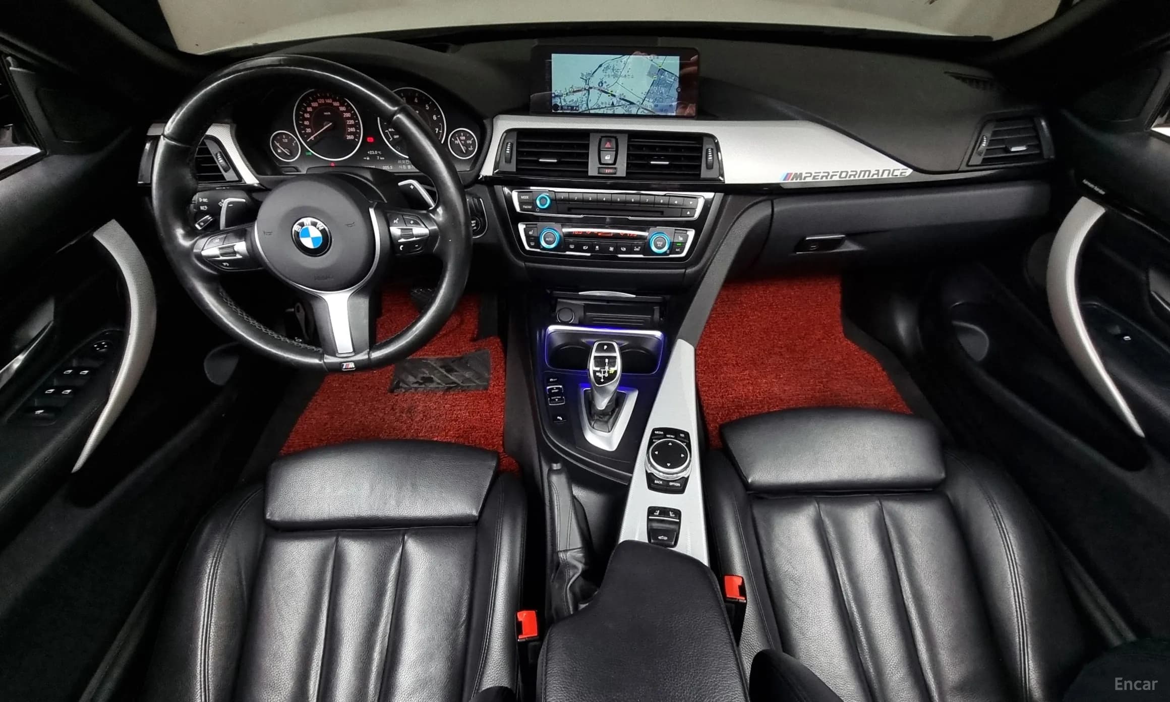 Series 4 (F32)