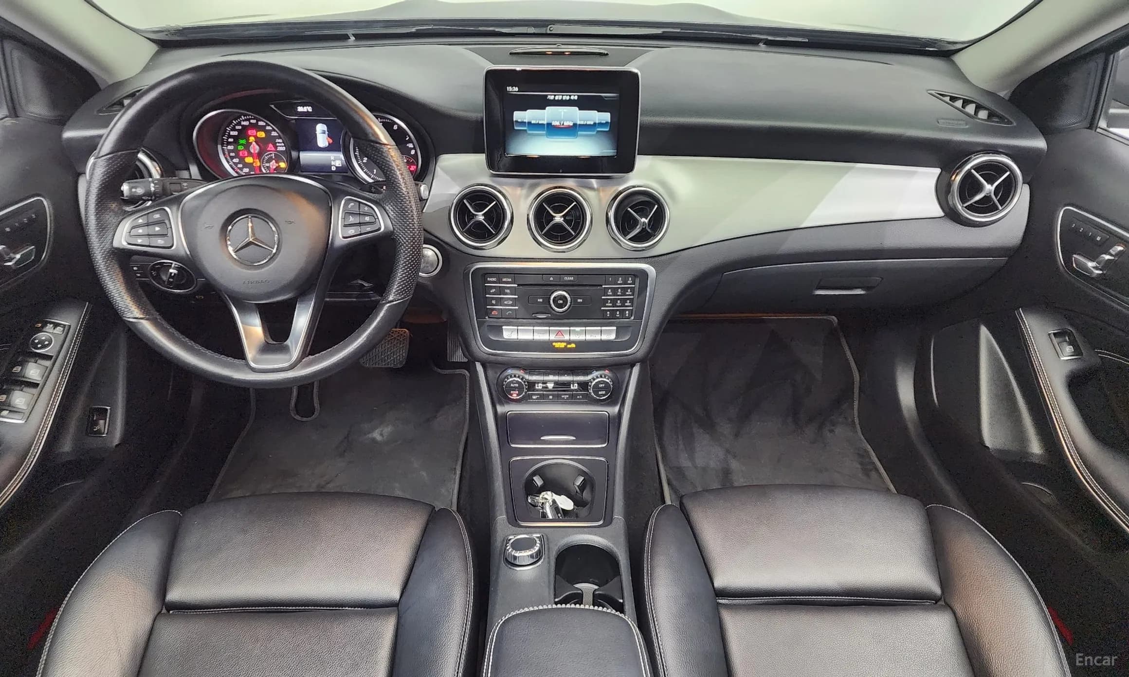 GLA-Class X156
