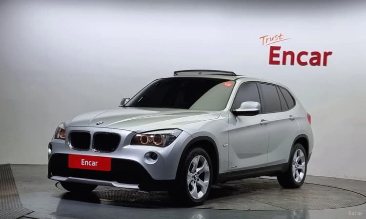 X1 (E84)