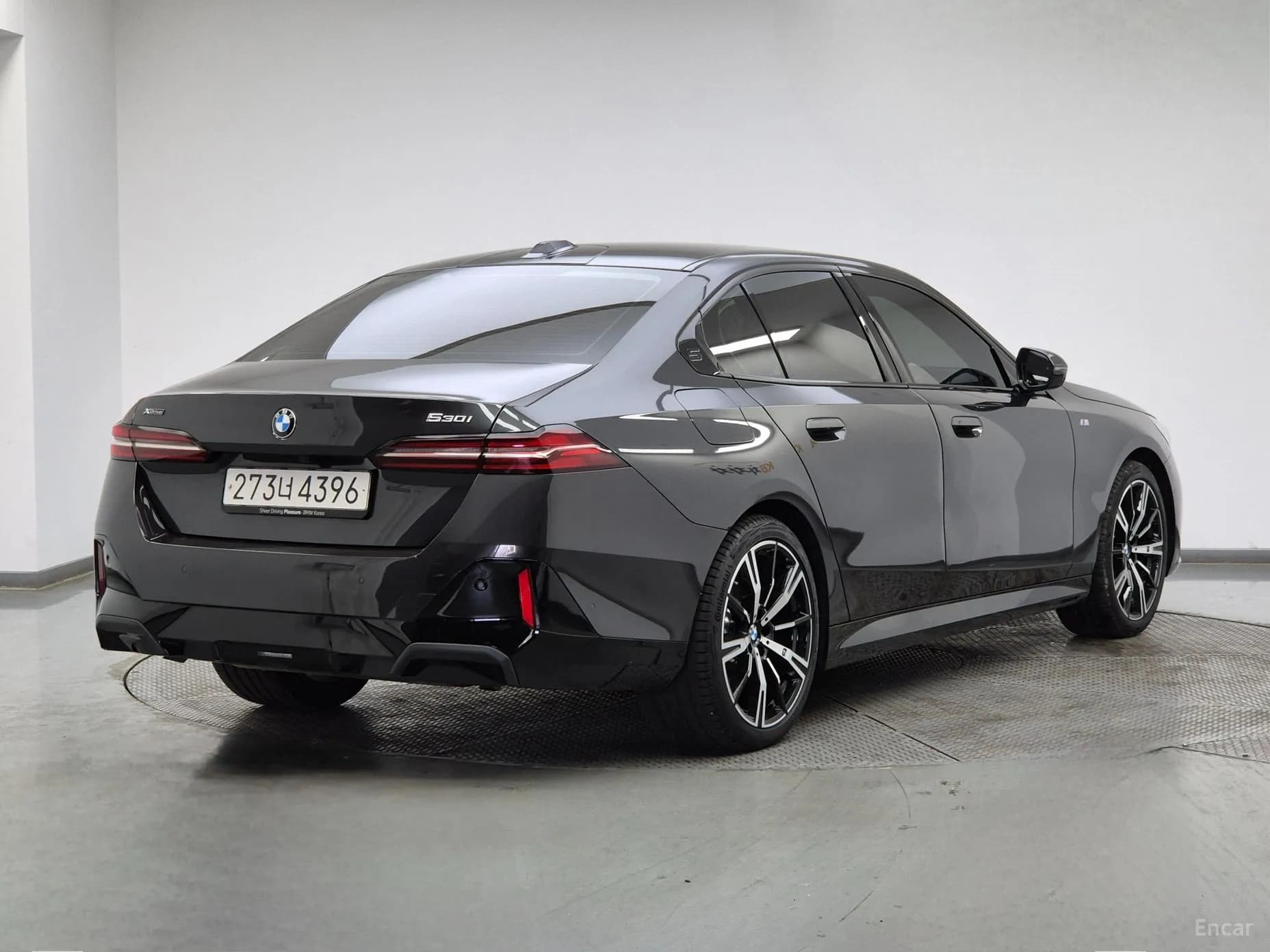 5 Series (G60)