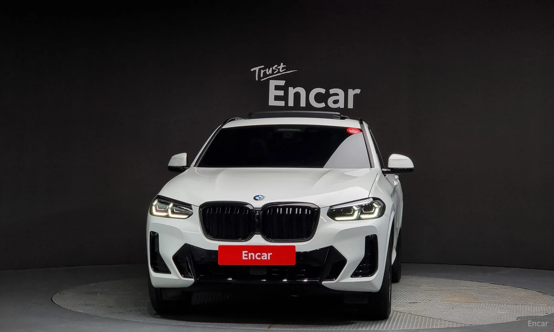 X4 (G02)