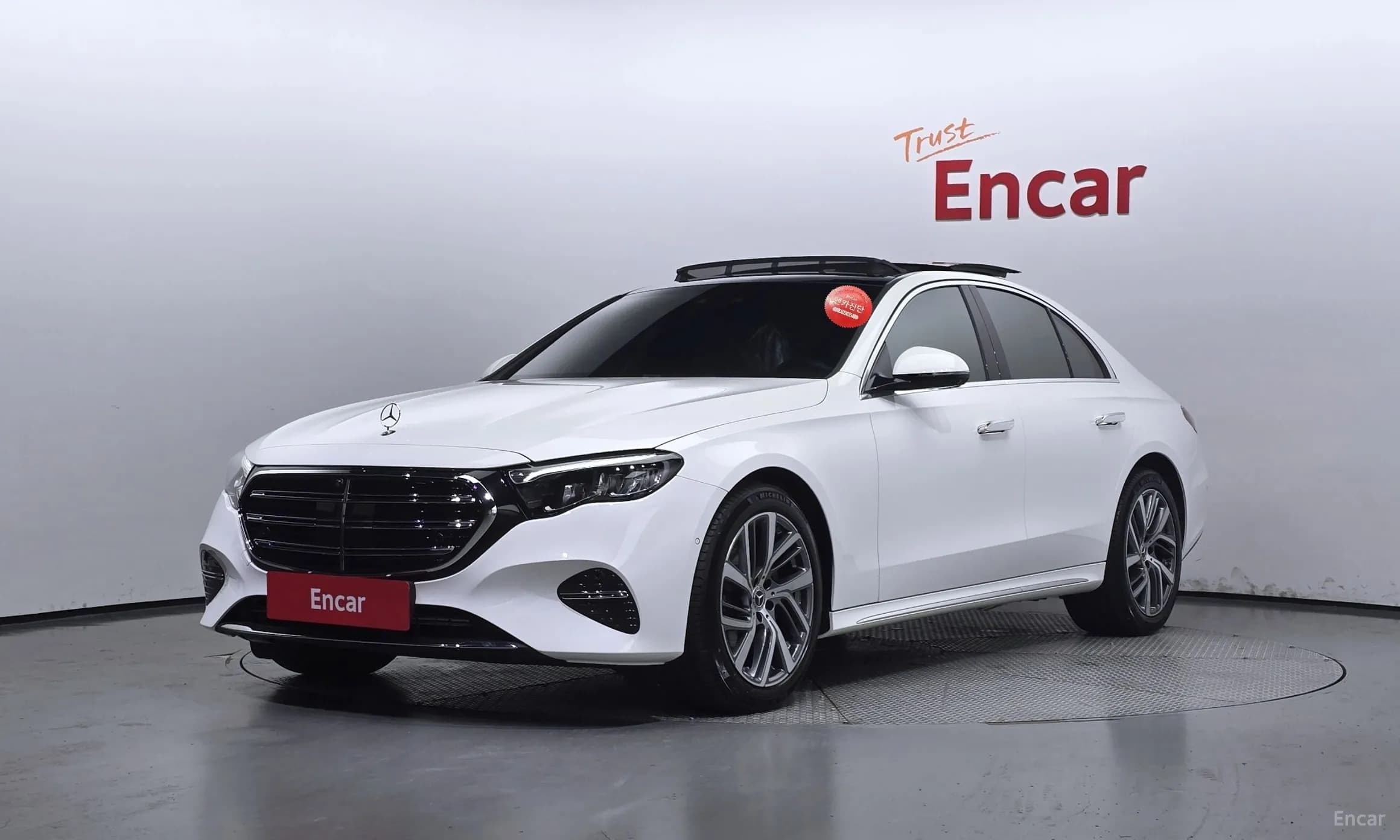 E-Class W214