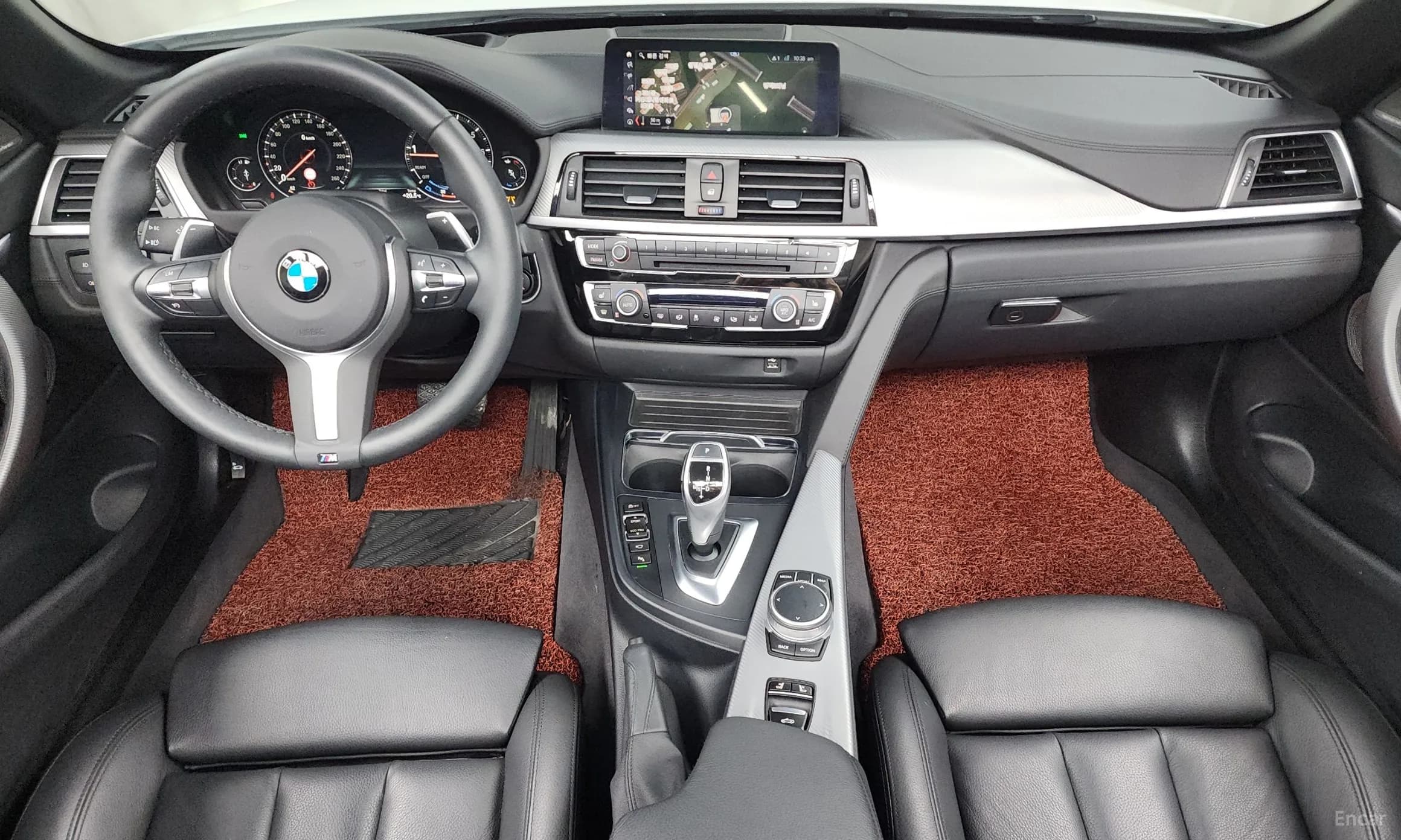 Series 4 (F32)