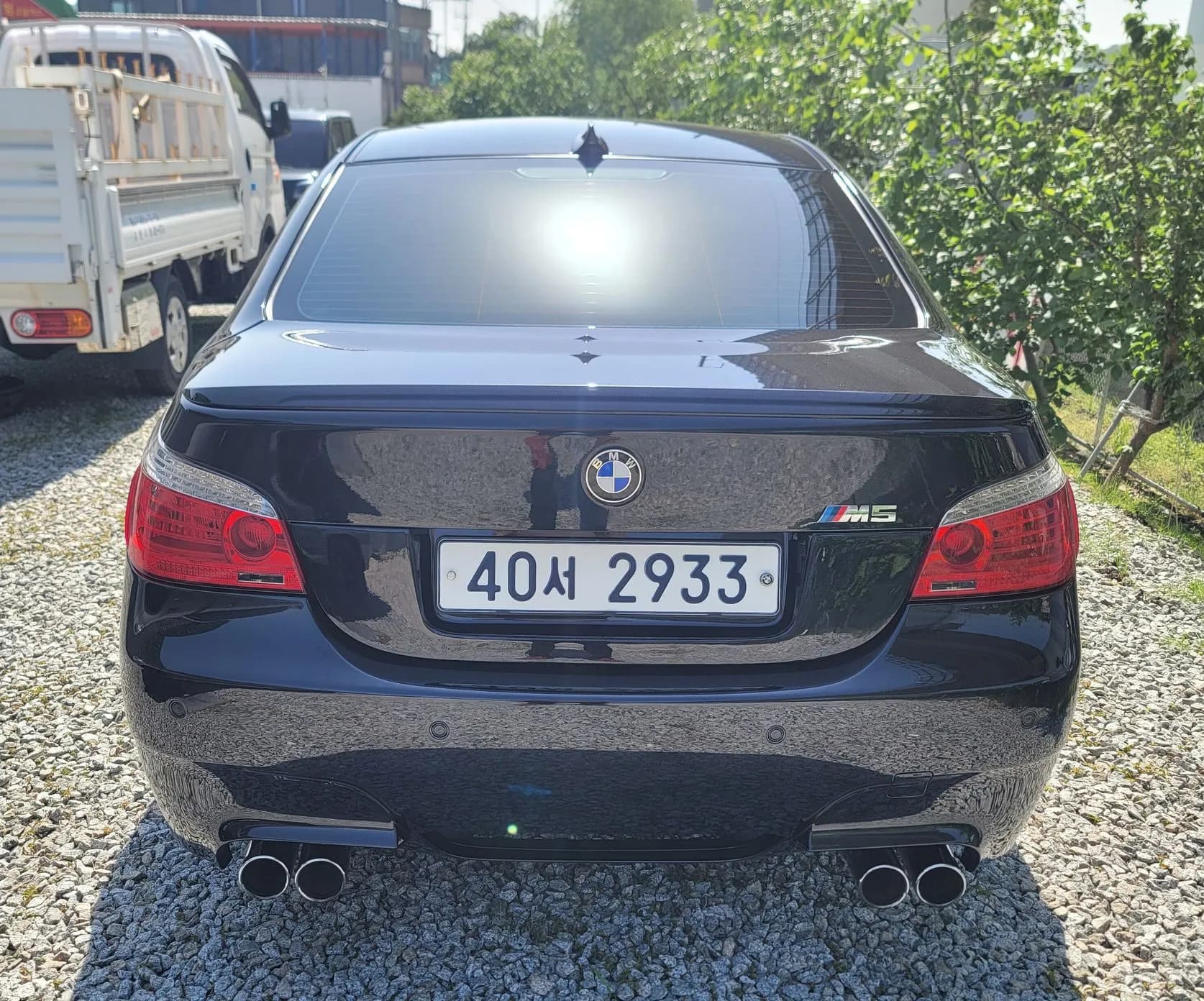 M5 (E60)