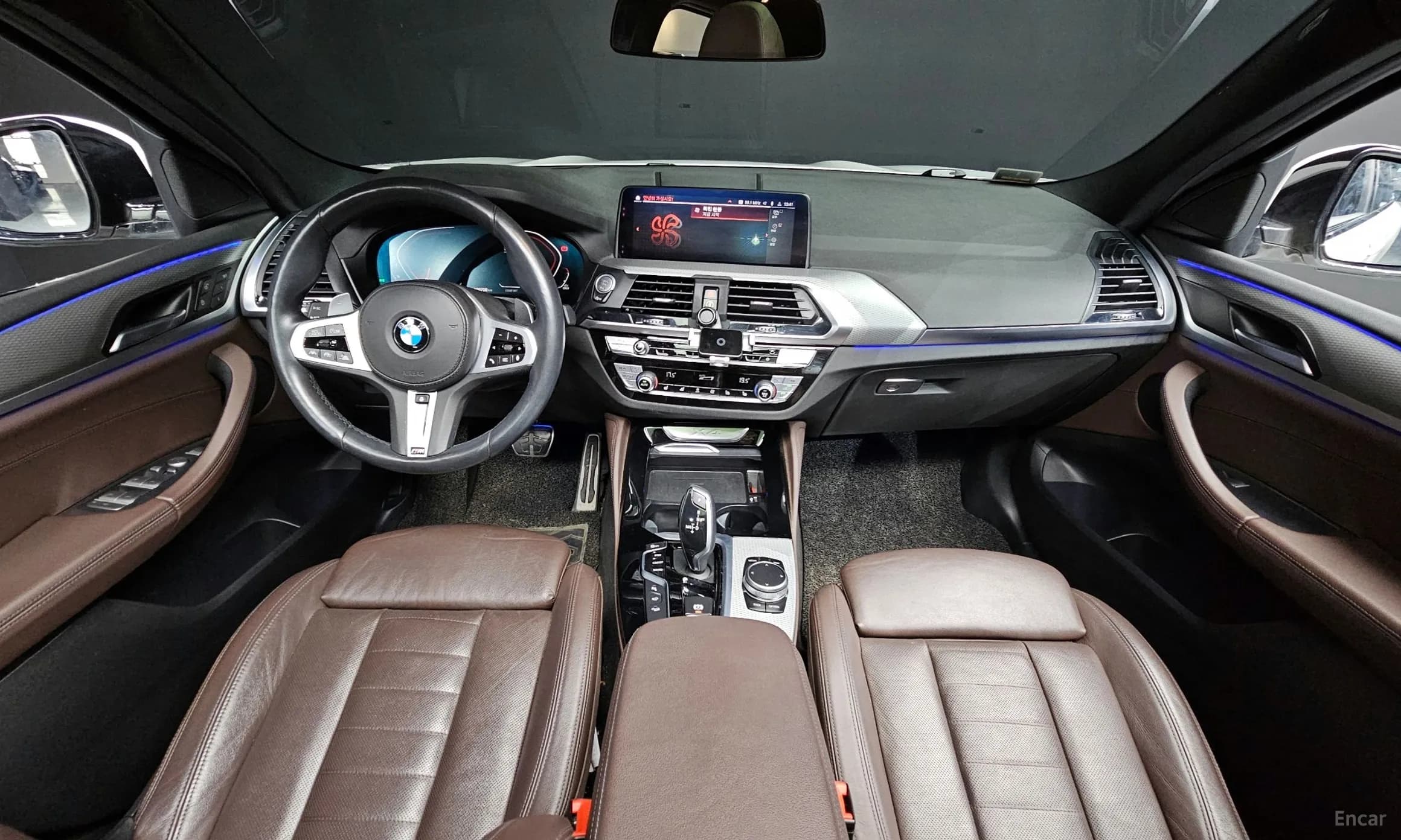X4 (G02)