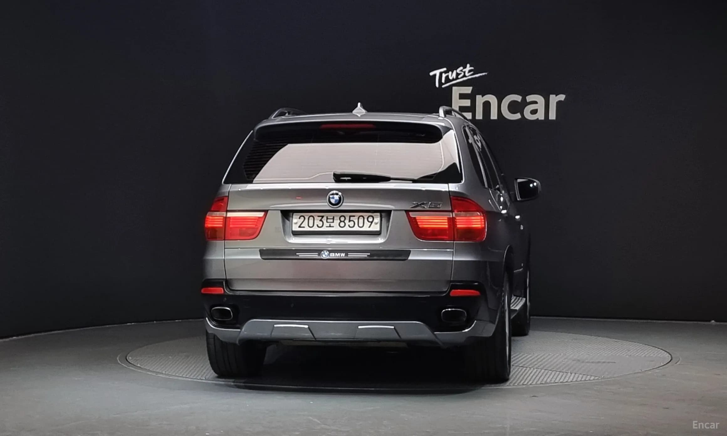 X5 (E70)