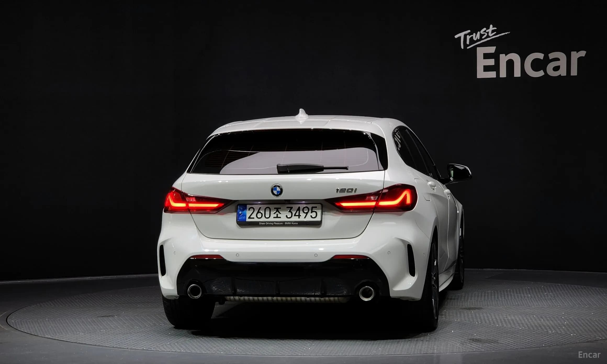 1 Series (F40)