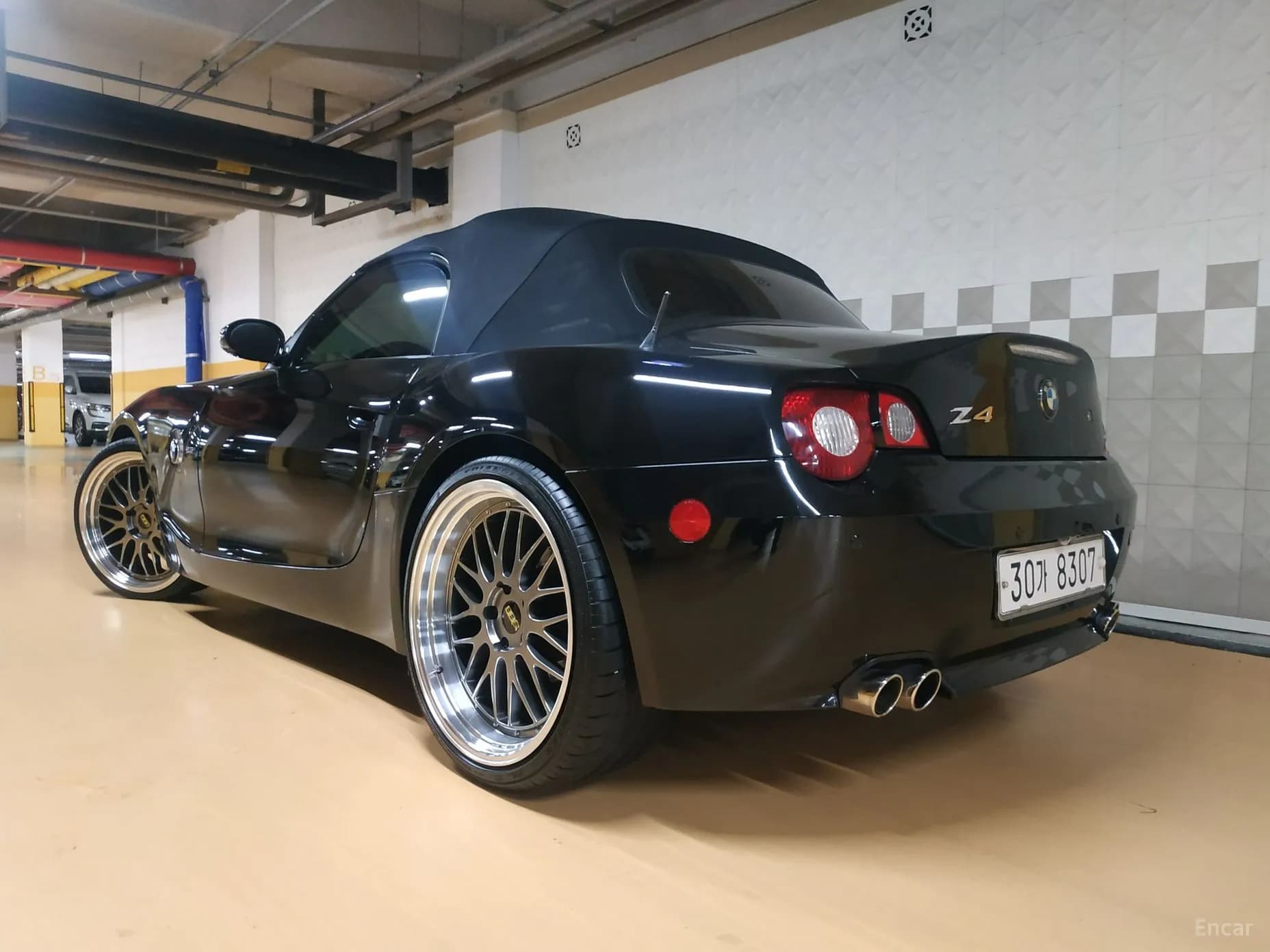 Z4 (E85)