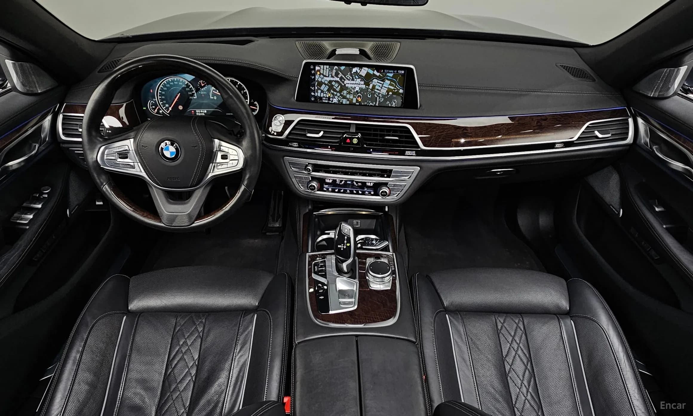7 Series (G11)