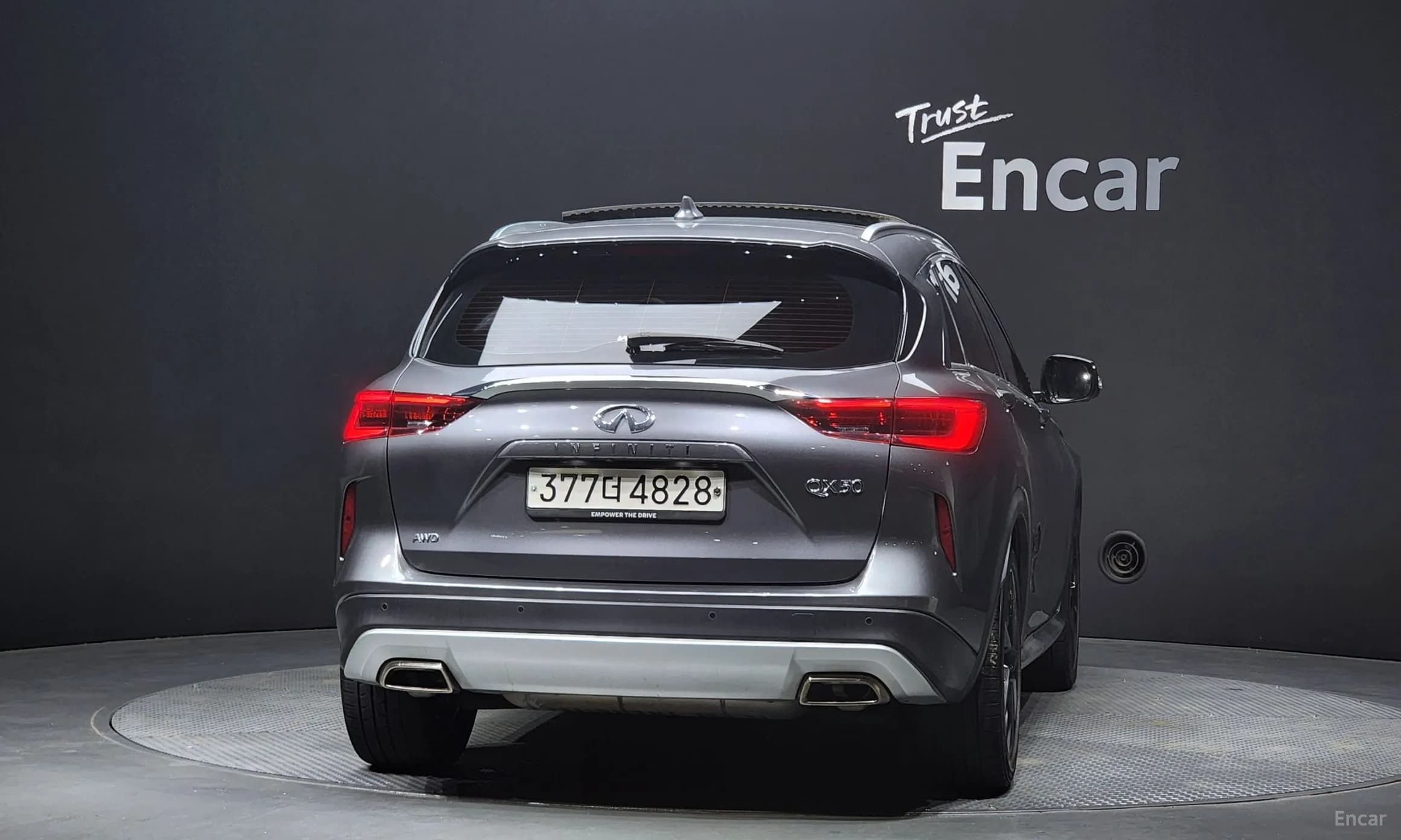 QX50 (P71A)