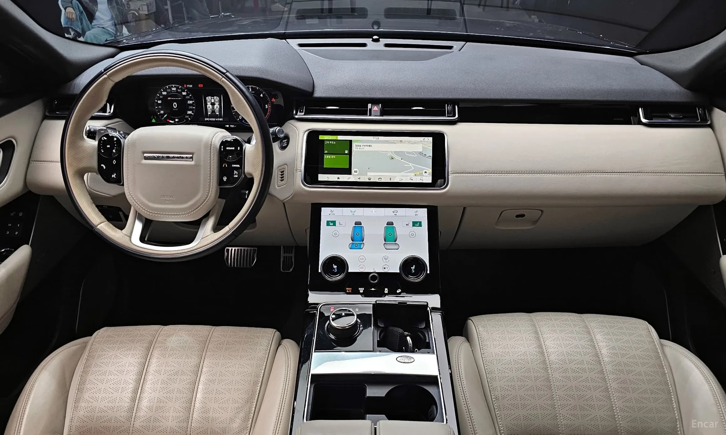 Range Rover Bella