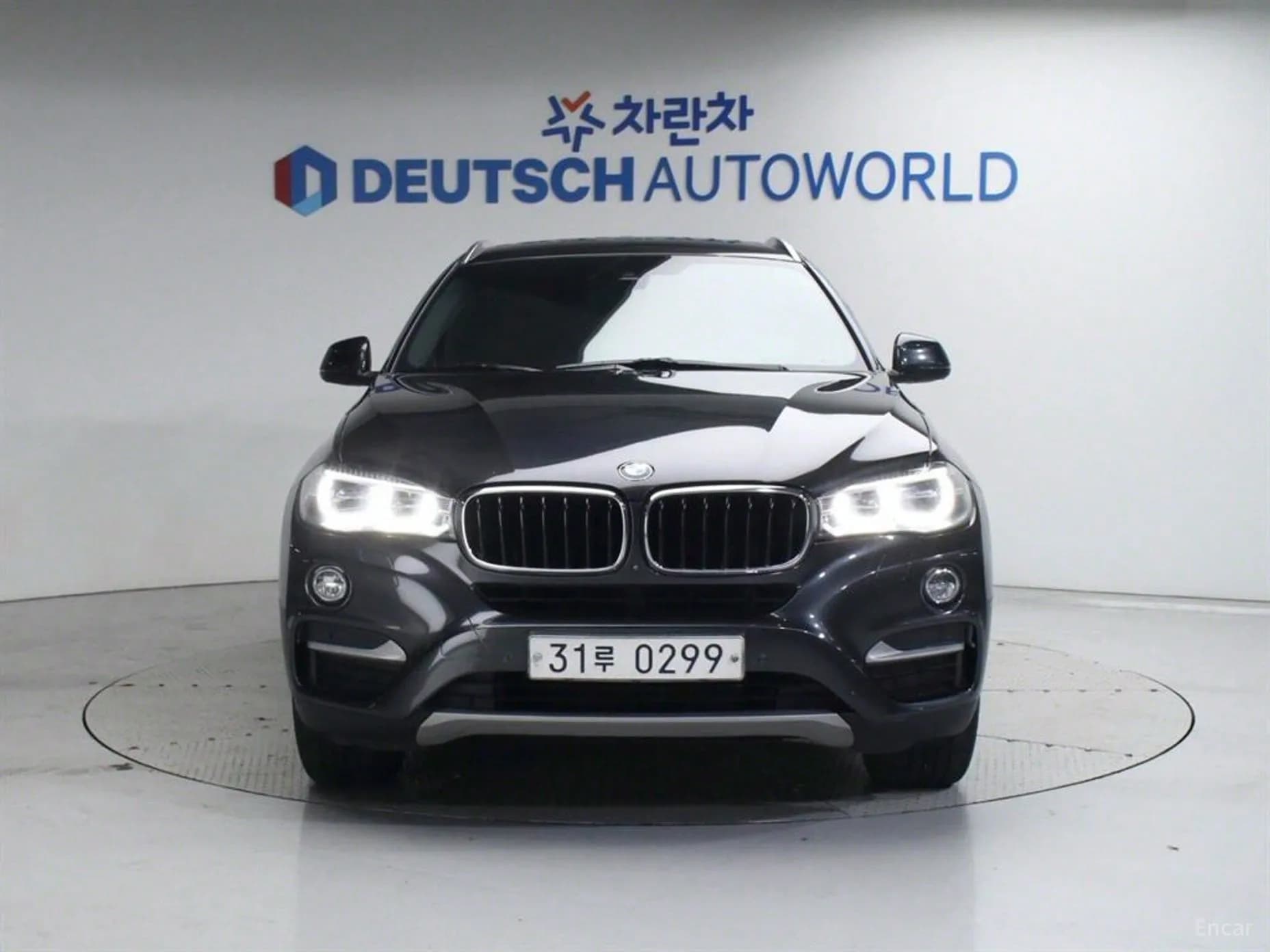 X6 (F16)