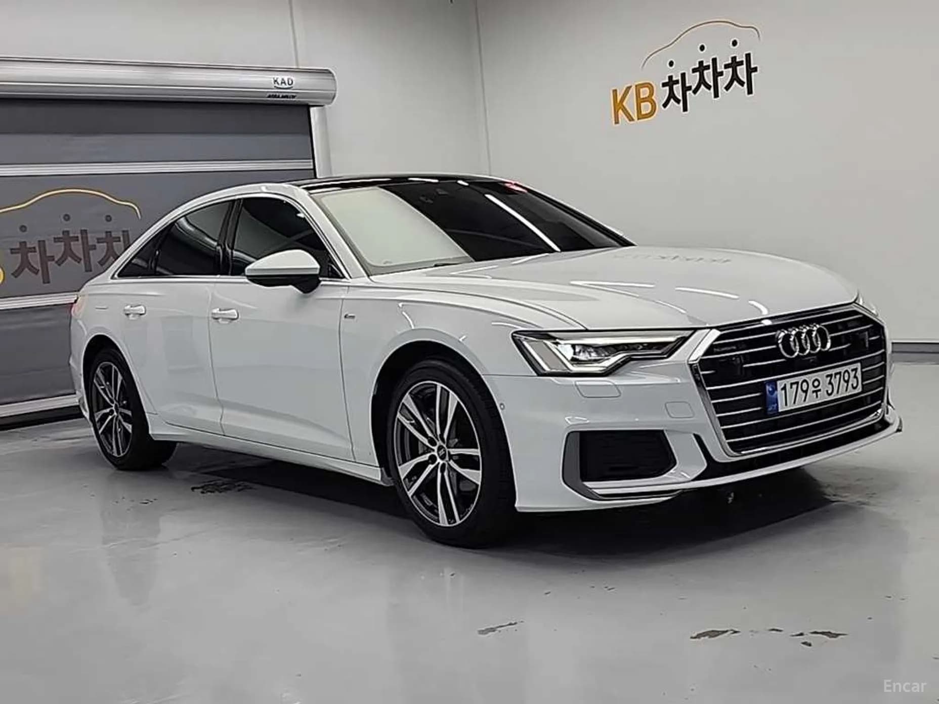 A6 (C8)