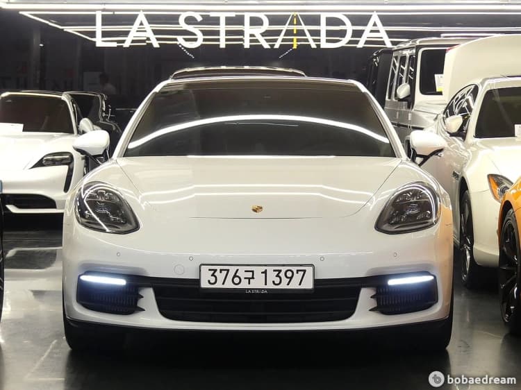 Panamera (971)