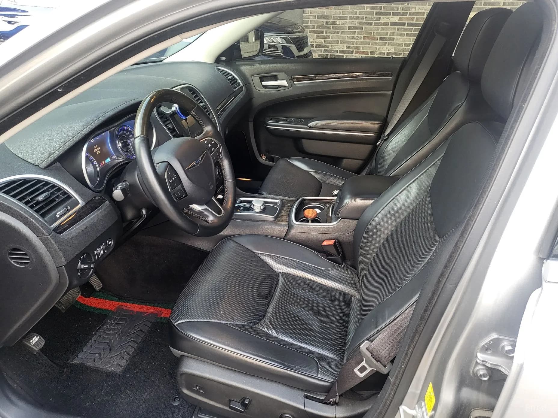 The New 300C