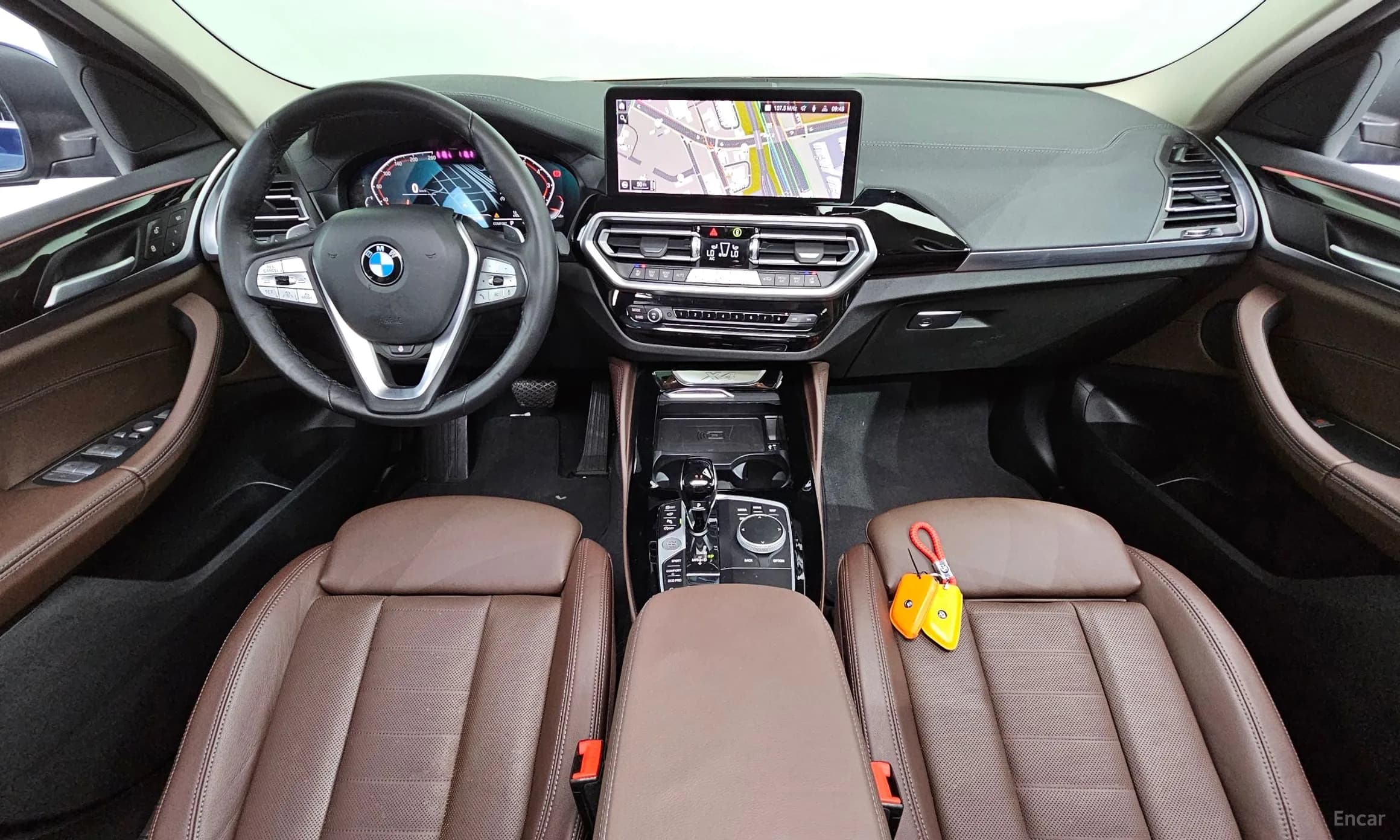 X4 (G02)