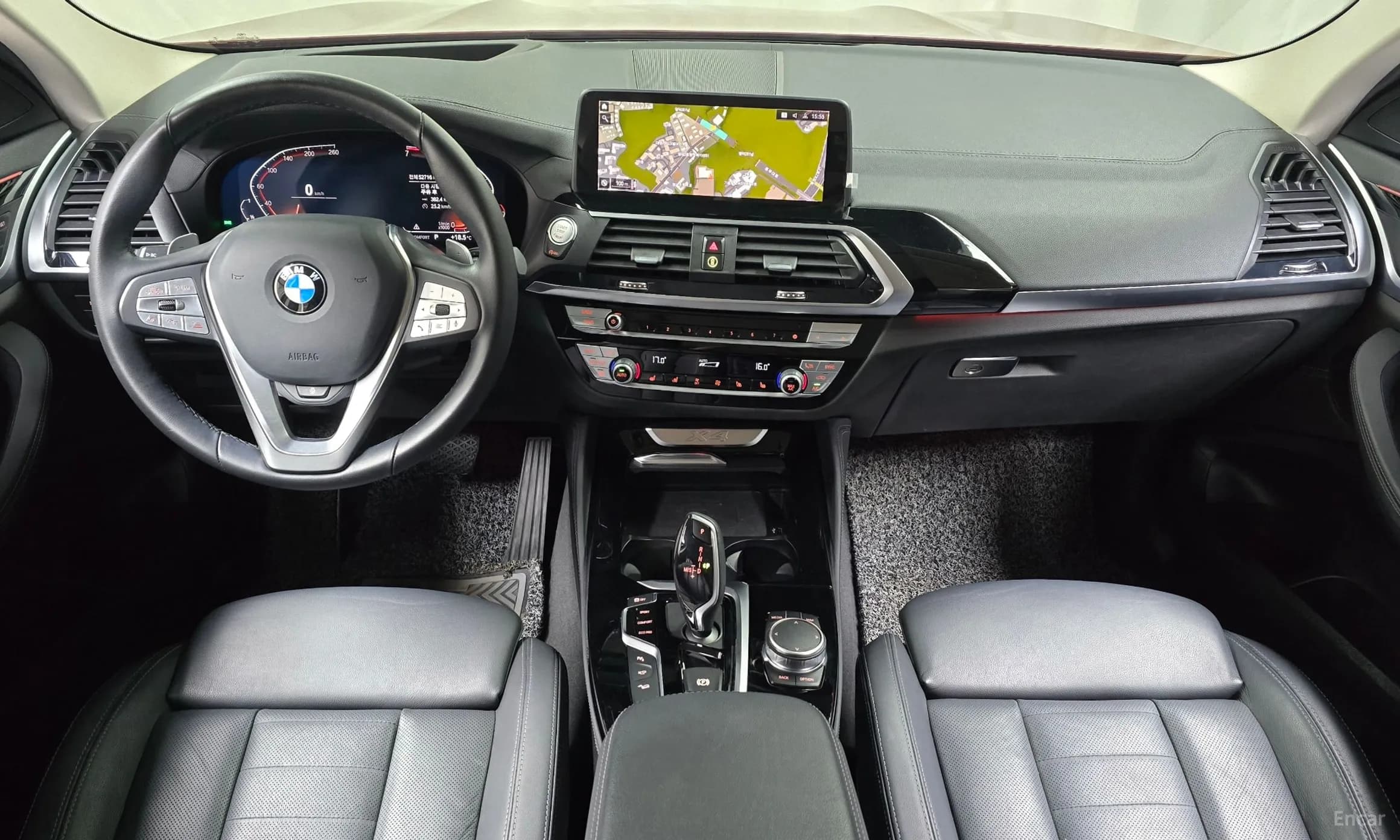 X4 (G02)