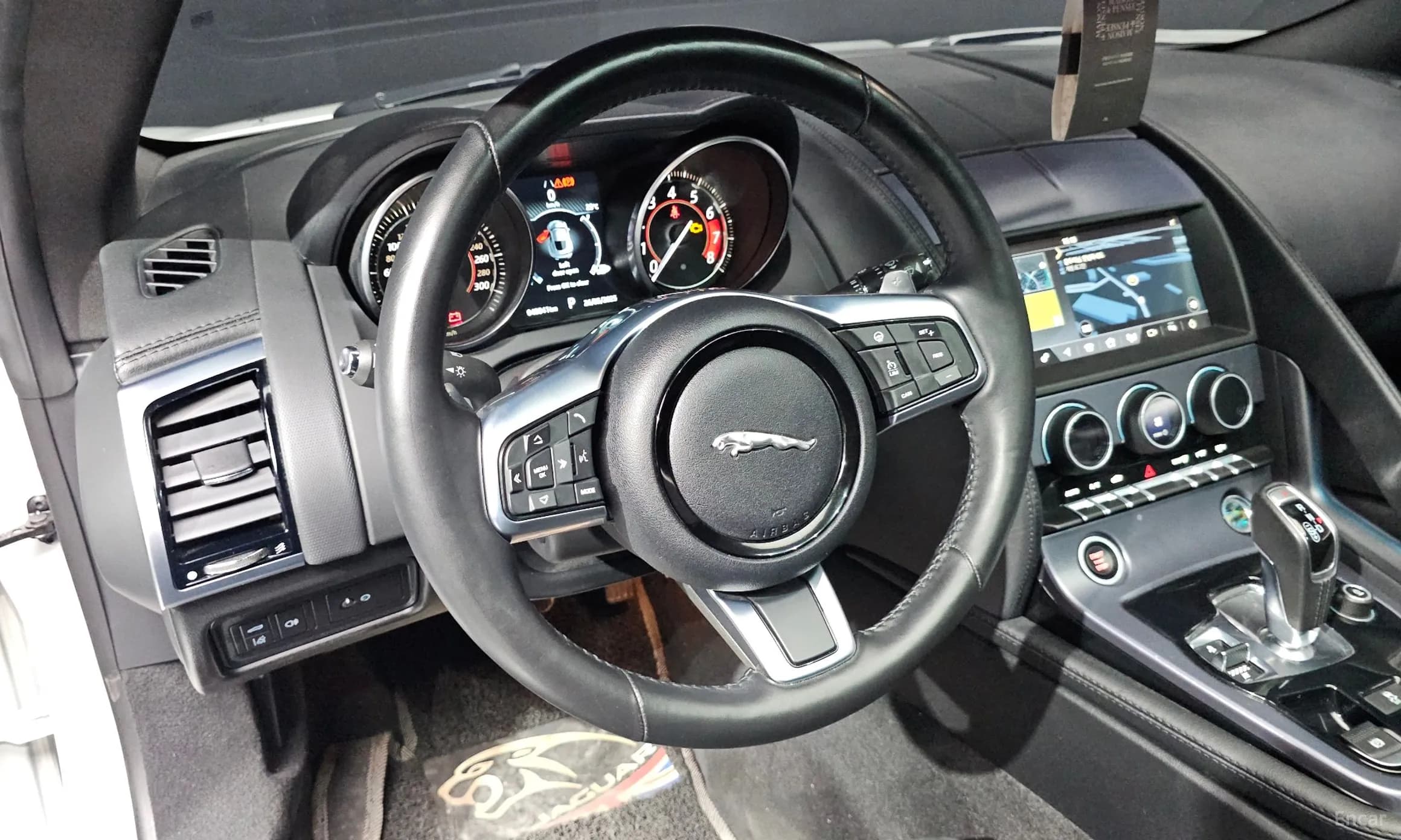 F-TYPE