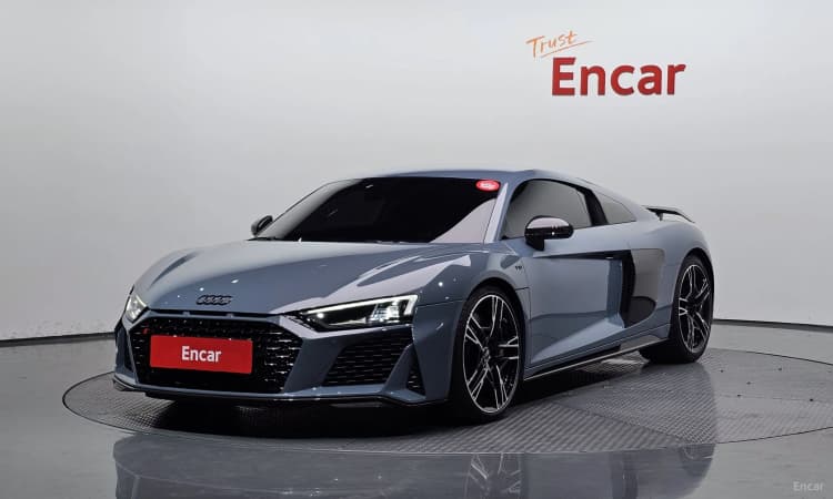R8 (4S)
