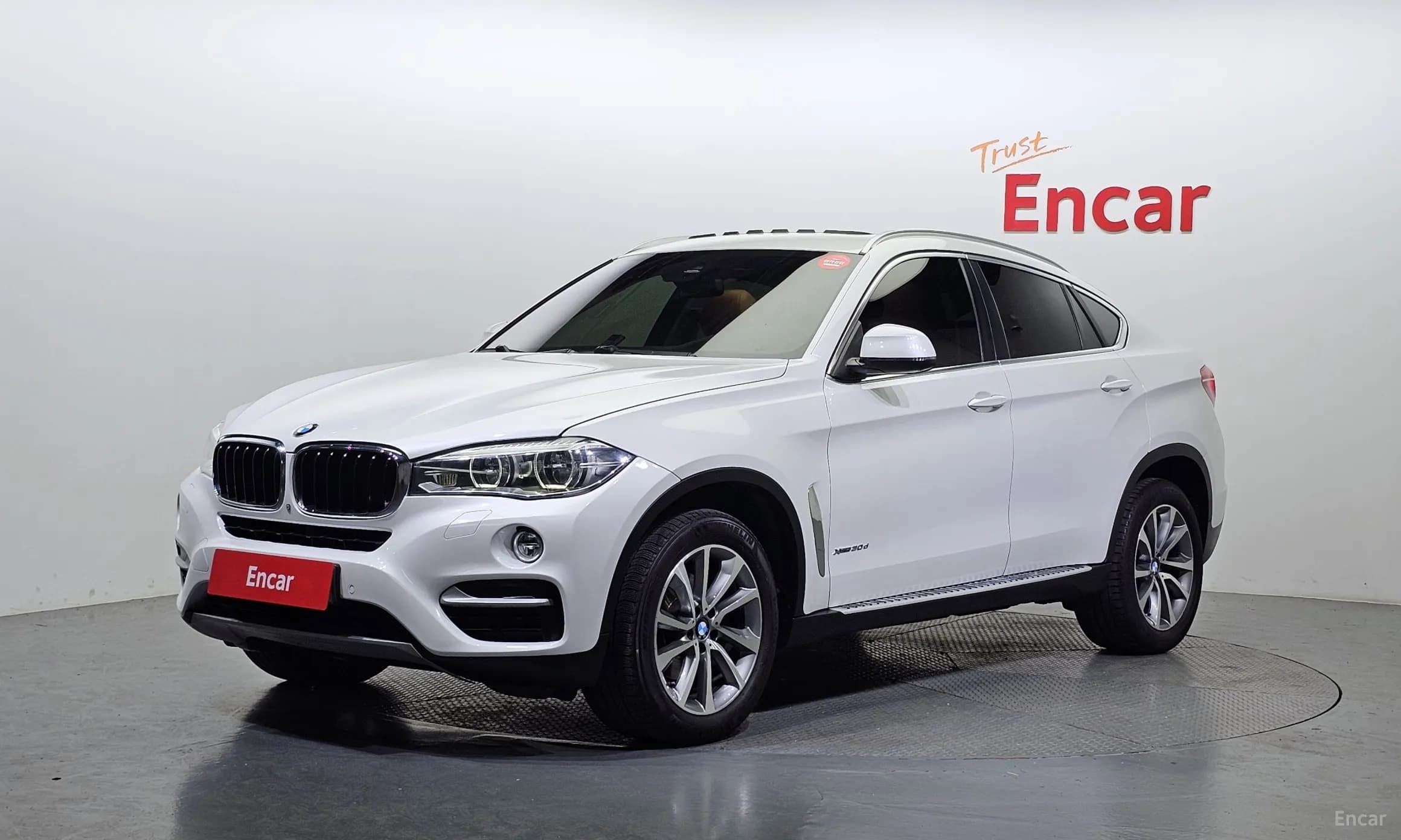 X6 (F16)