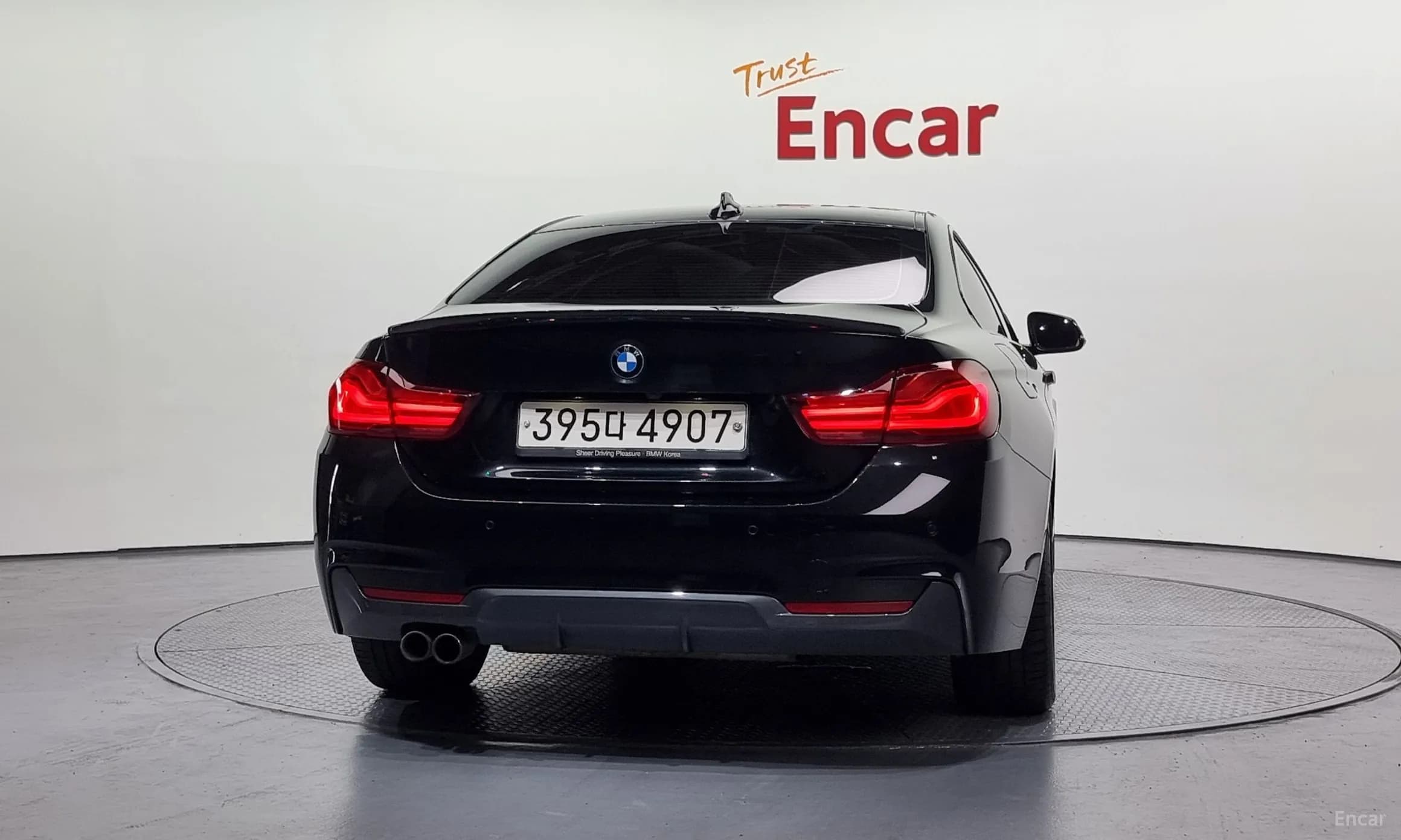 Series 4 (F32)