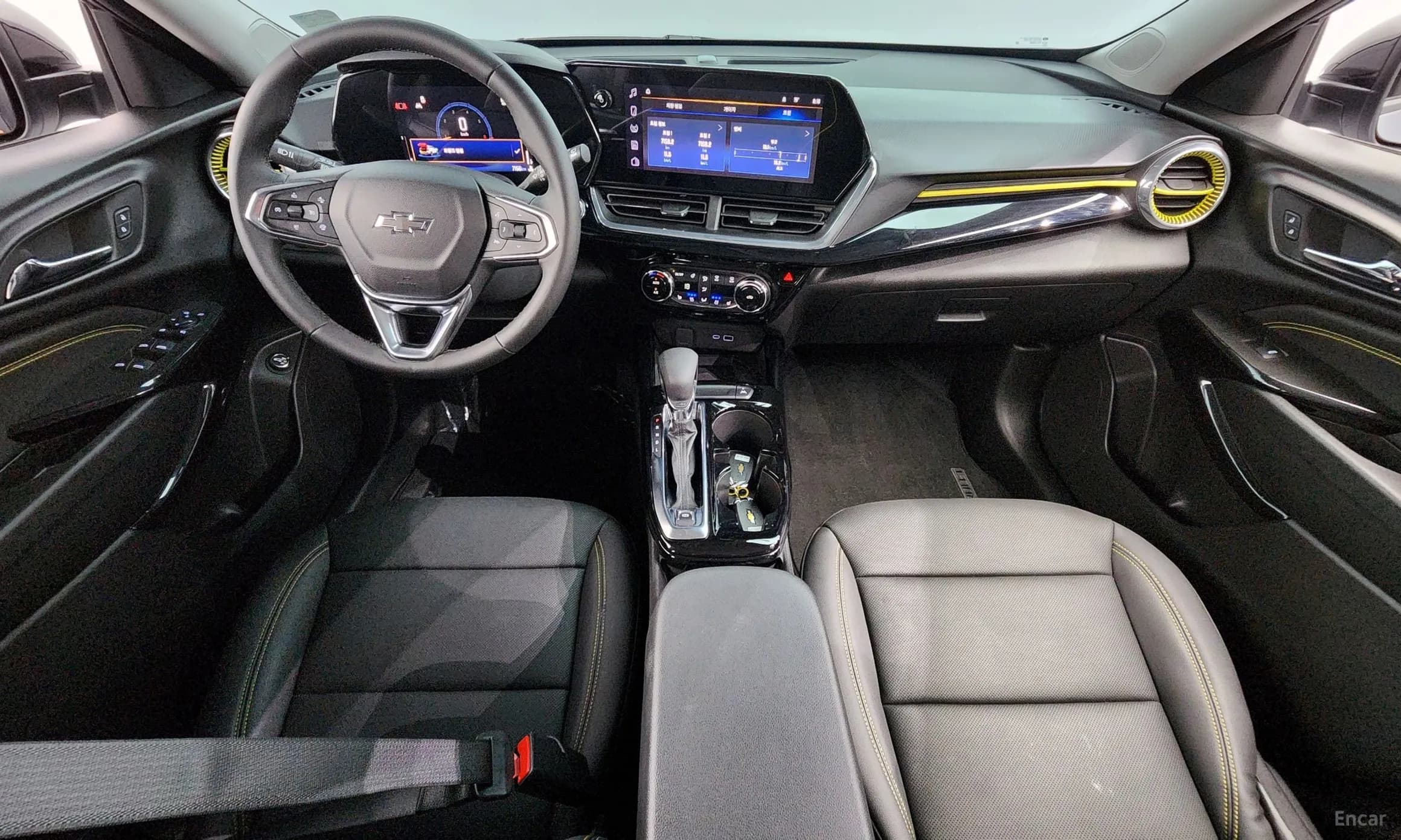 Trax Crossover