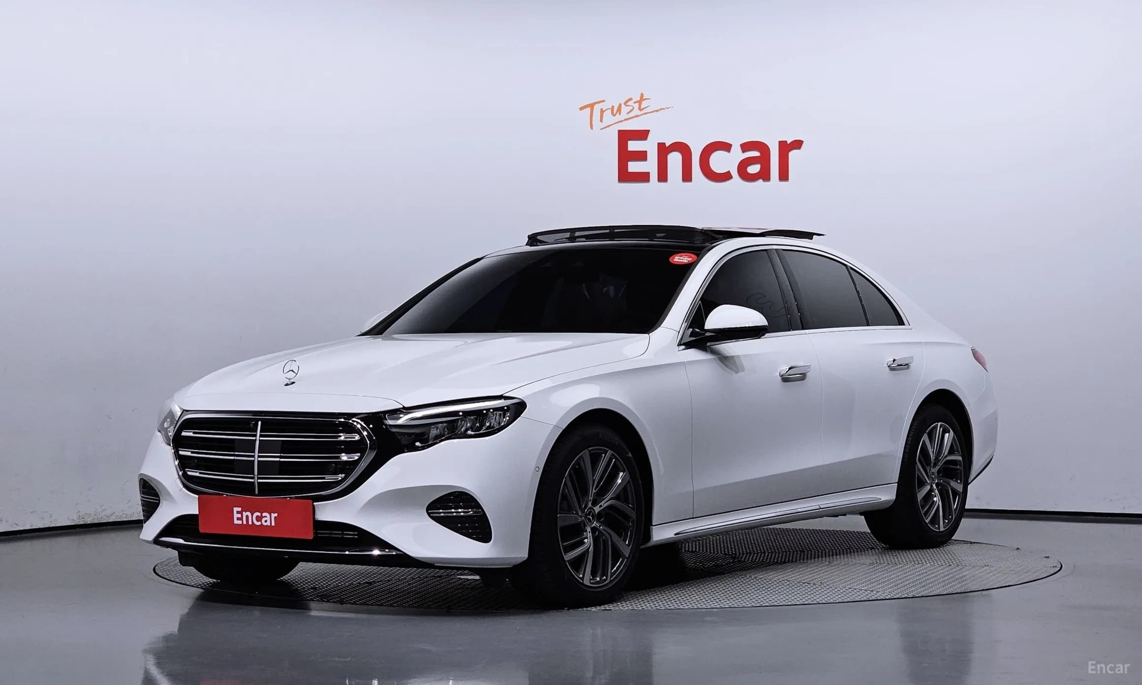 E-Class W214