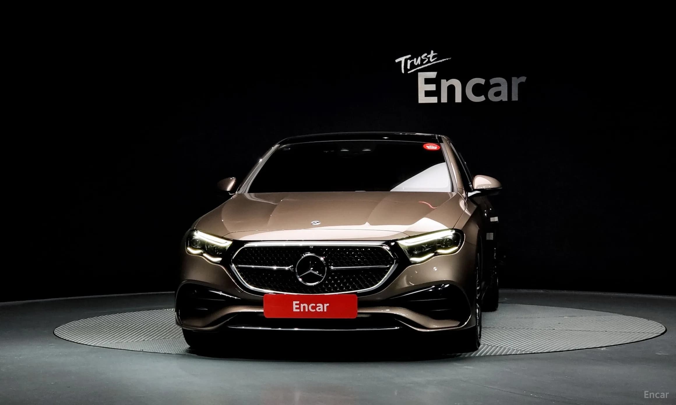 E-Class W214
