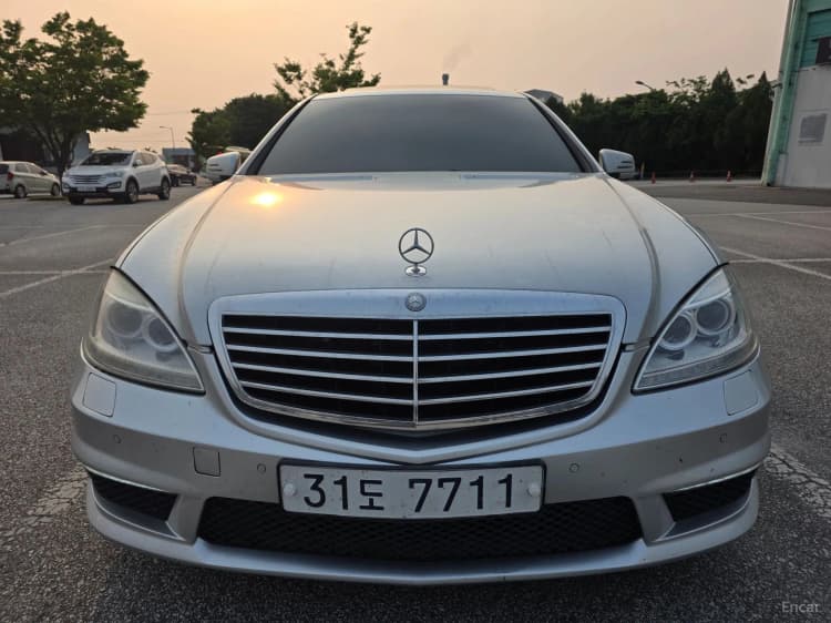 S-Class W221