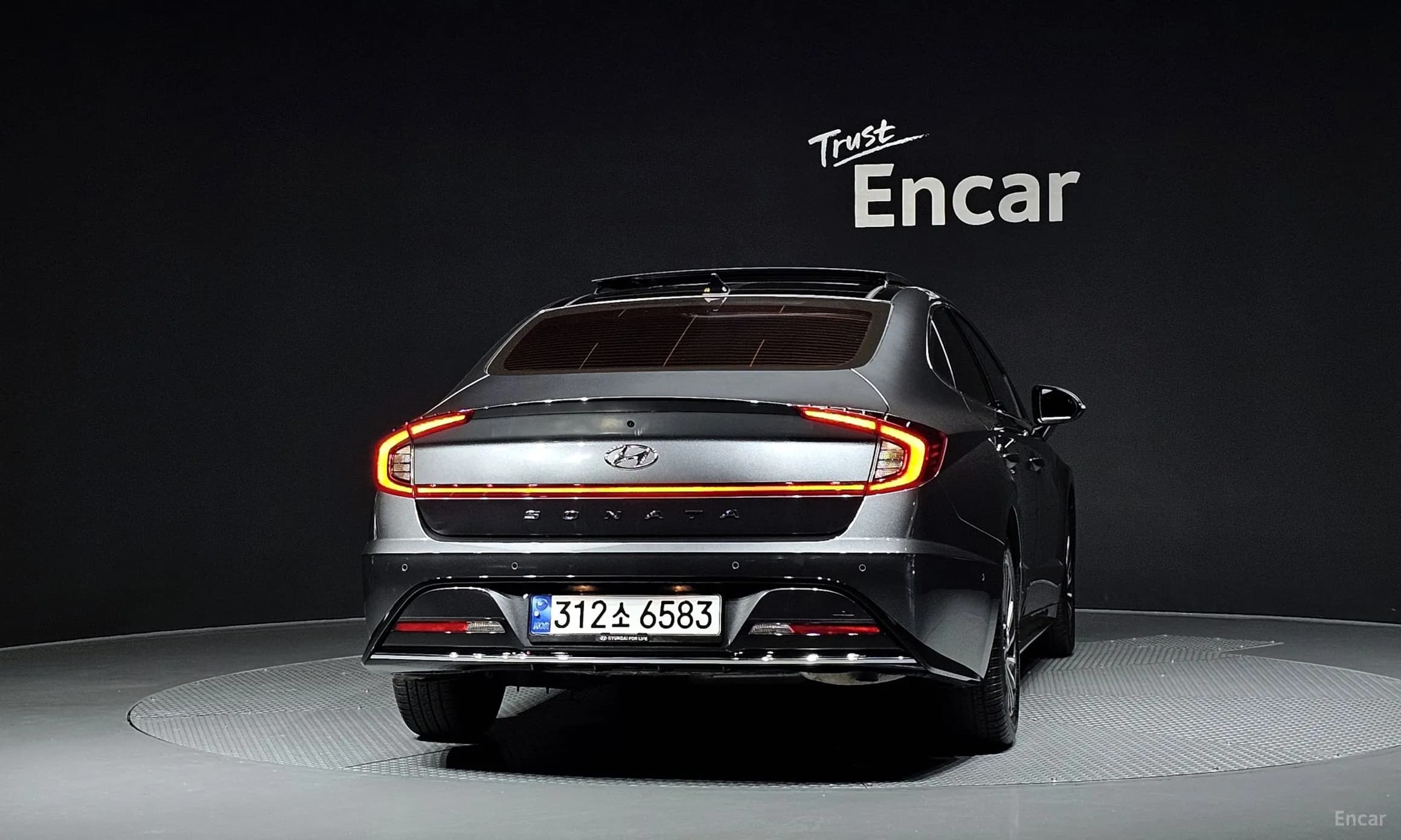 Sonata Hybrid (DN8)