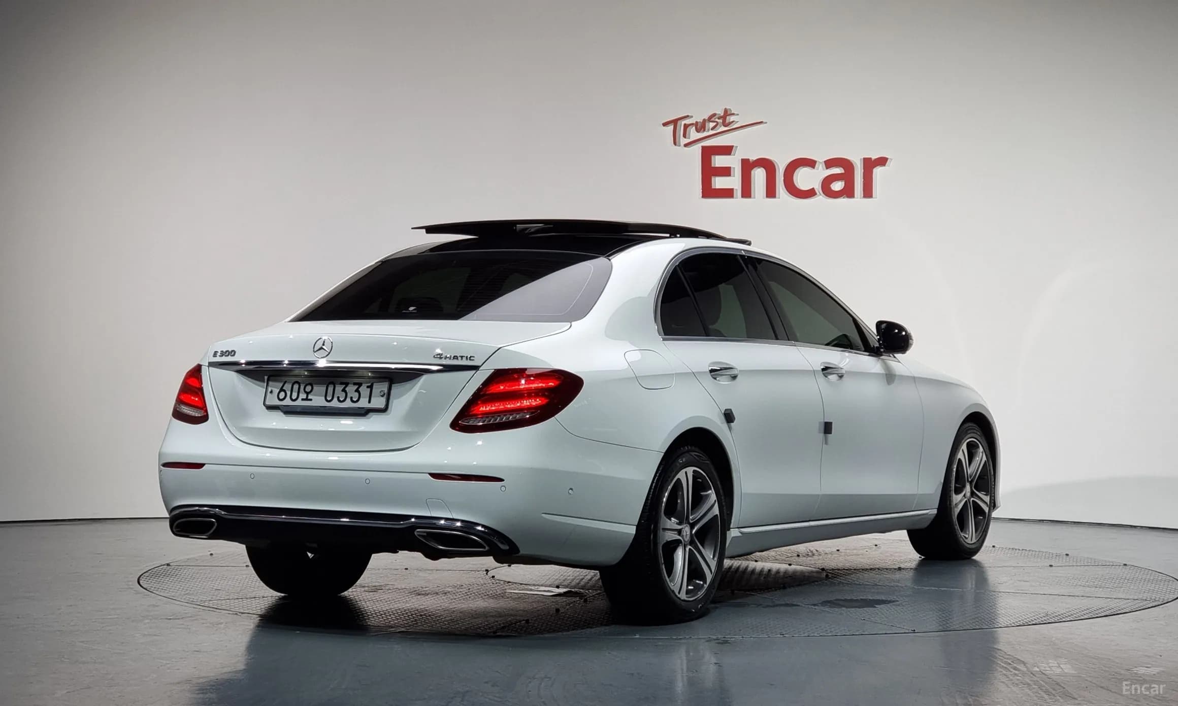 E-Class W213