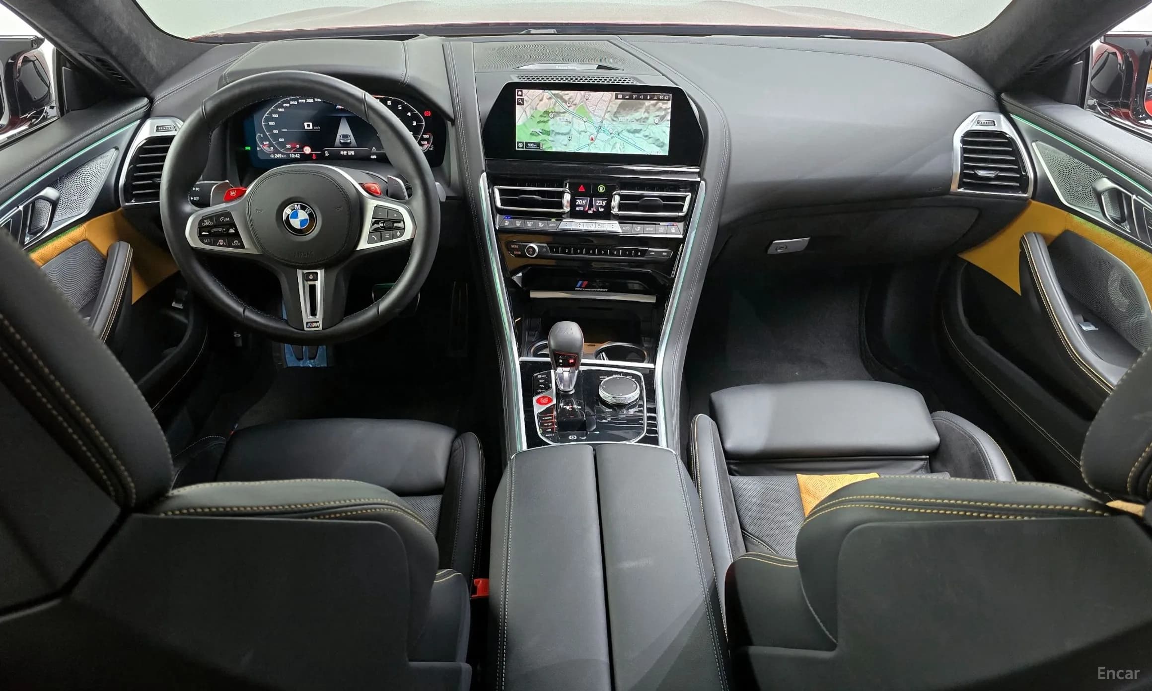 M8 (G15)