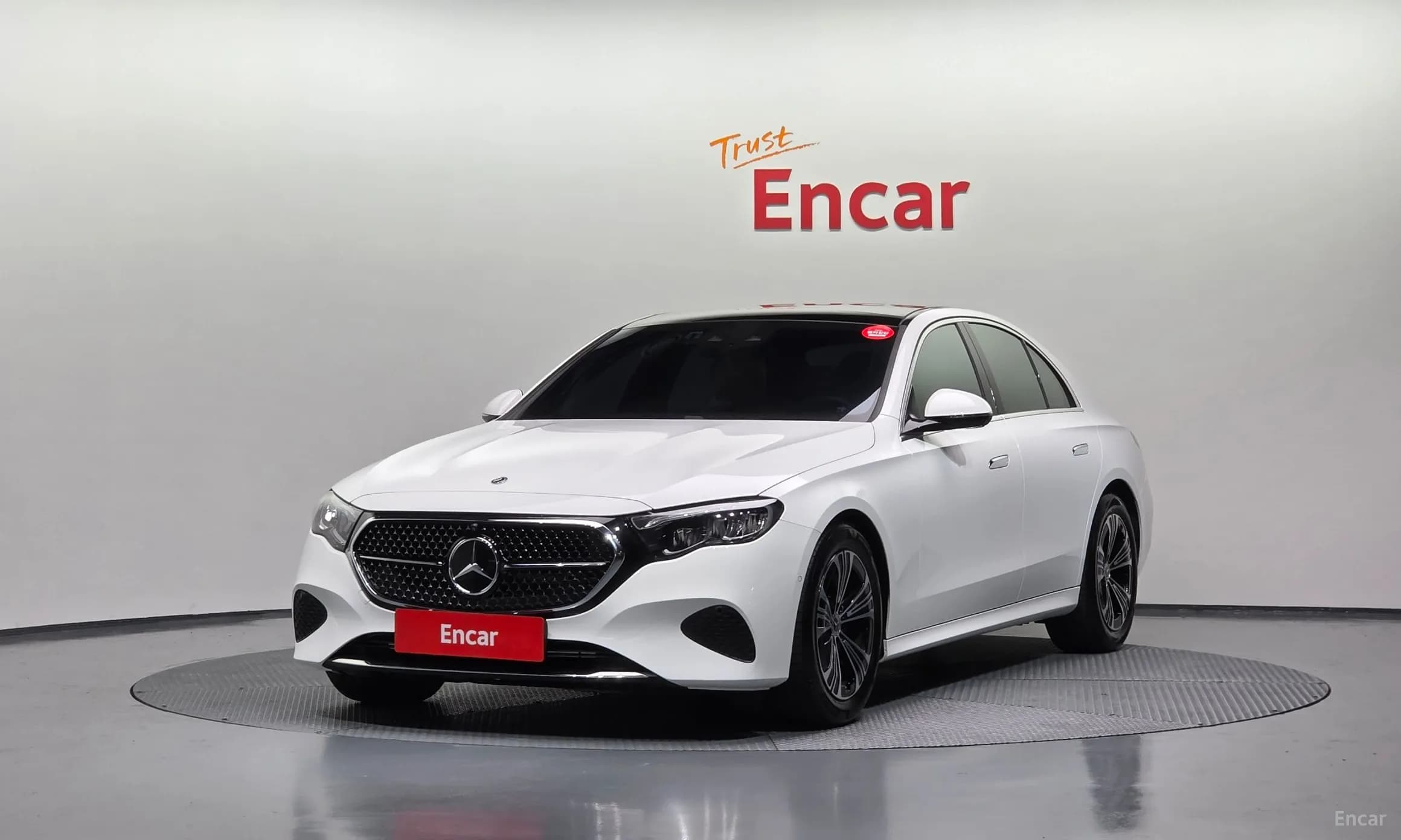 E-Class W214