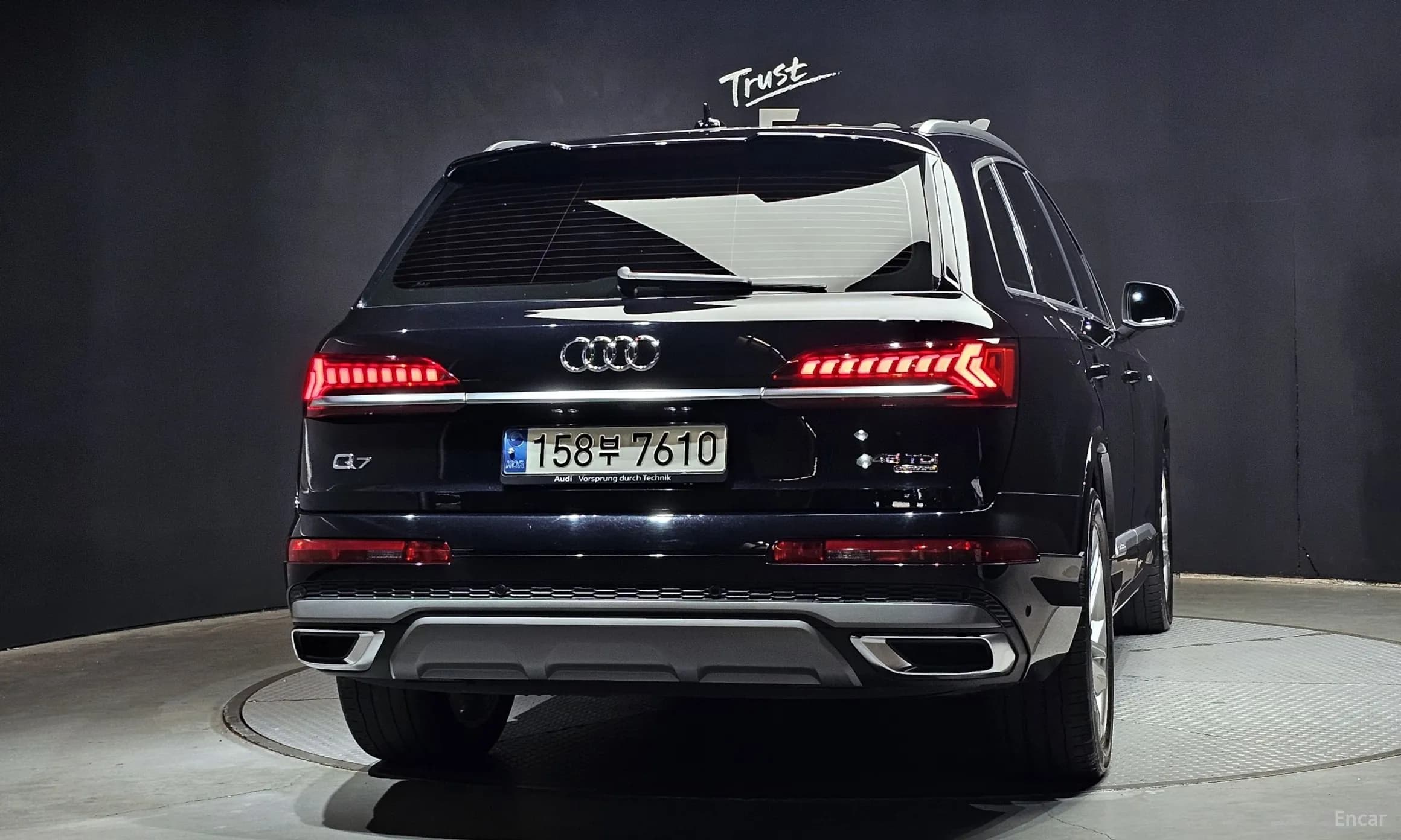 Q7 (4M)