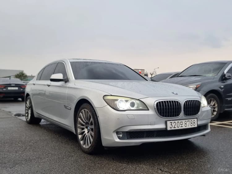 7 Series (F01)