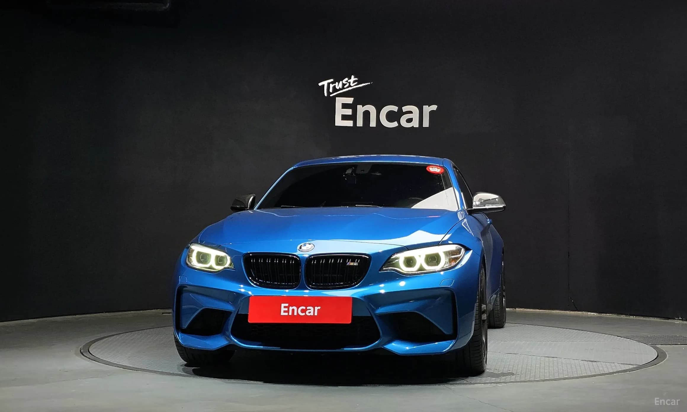 M2 (F87)