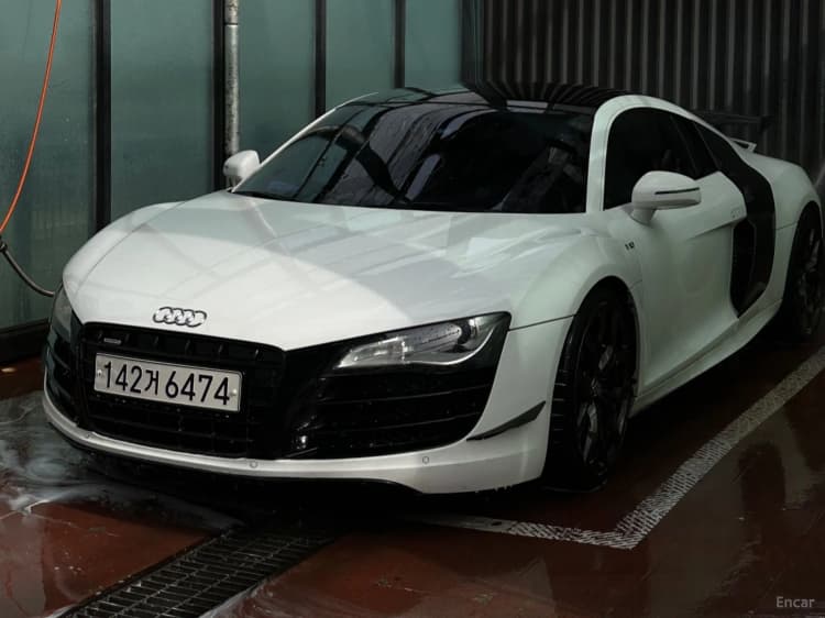 R8