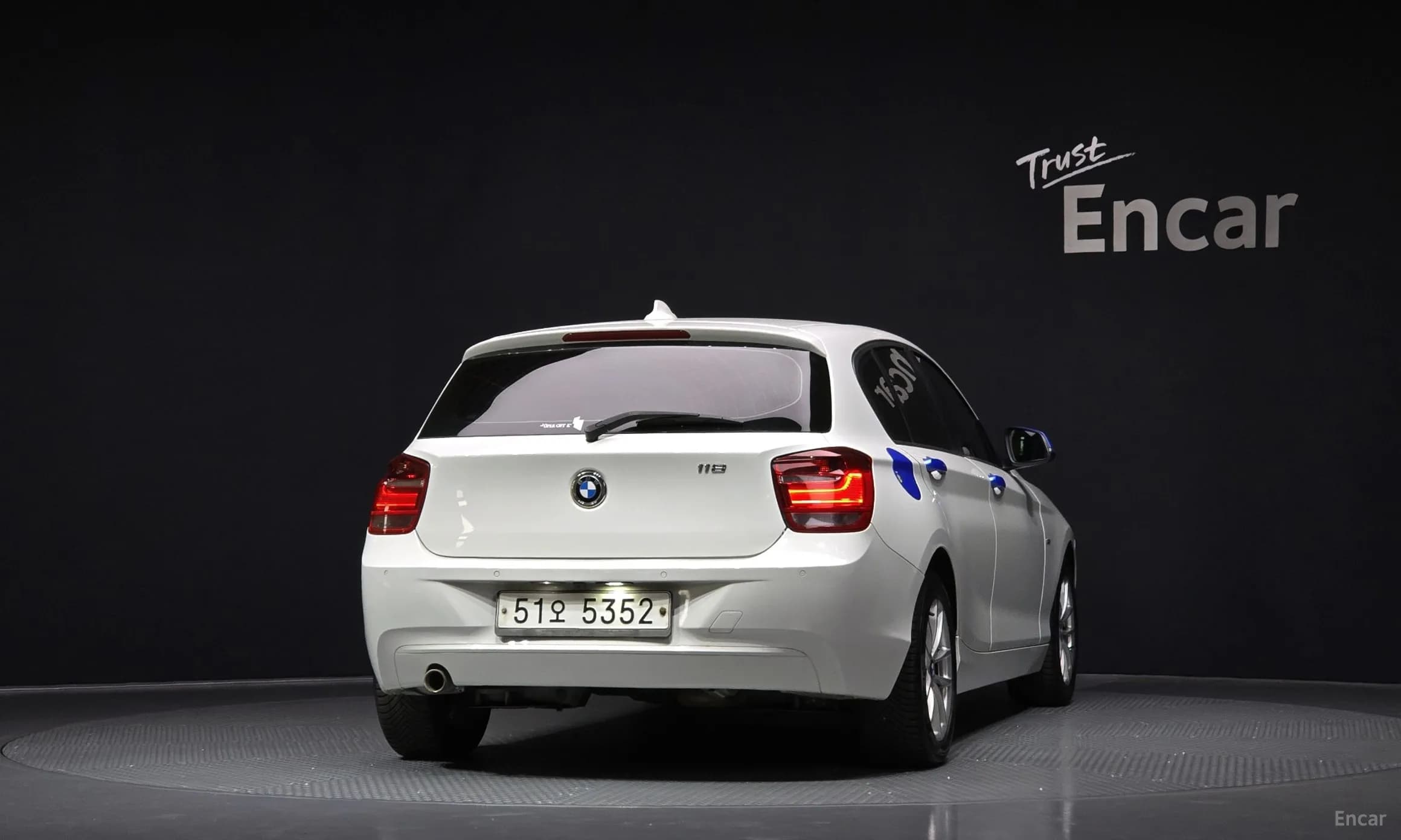1 Series (F20)