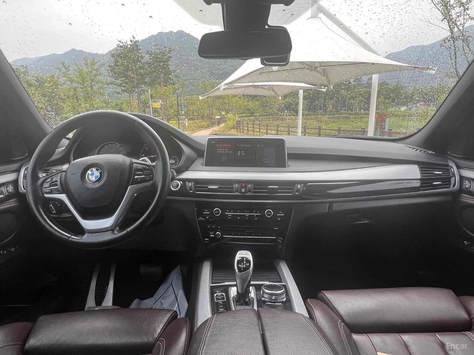 X5 (F15)