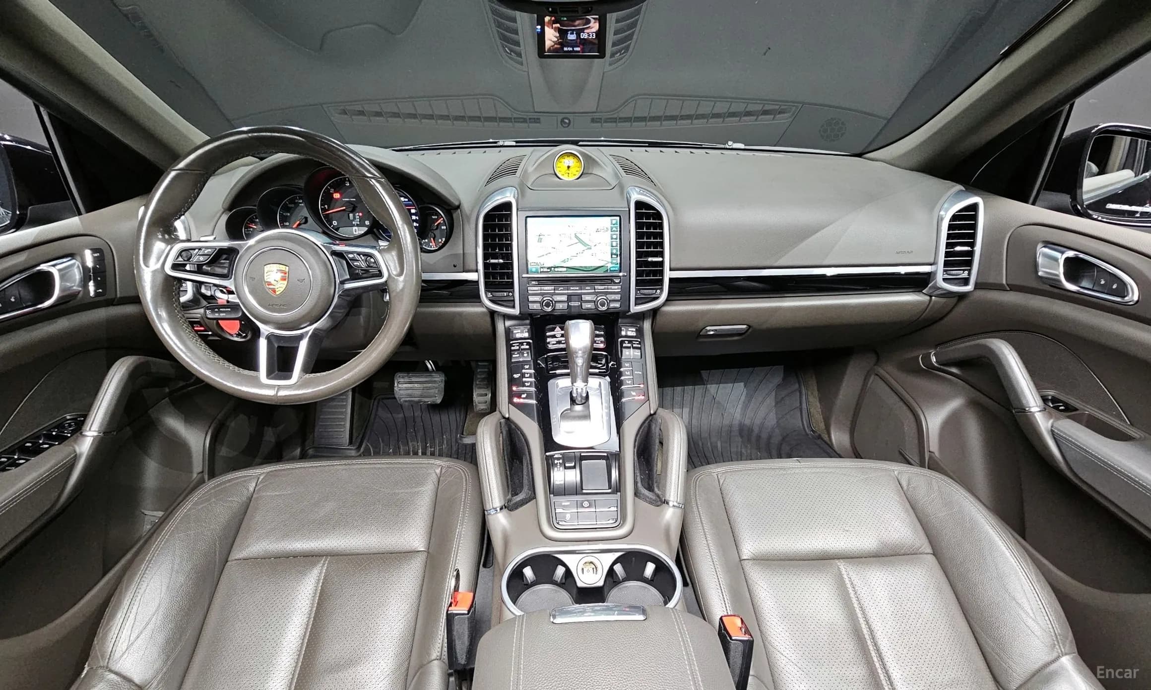 New Cayenne