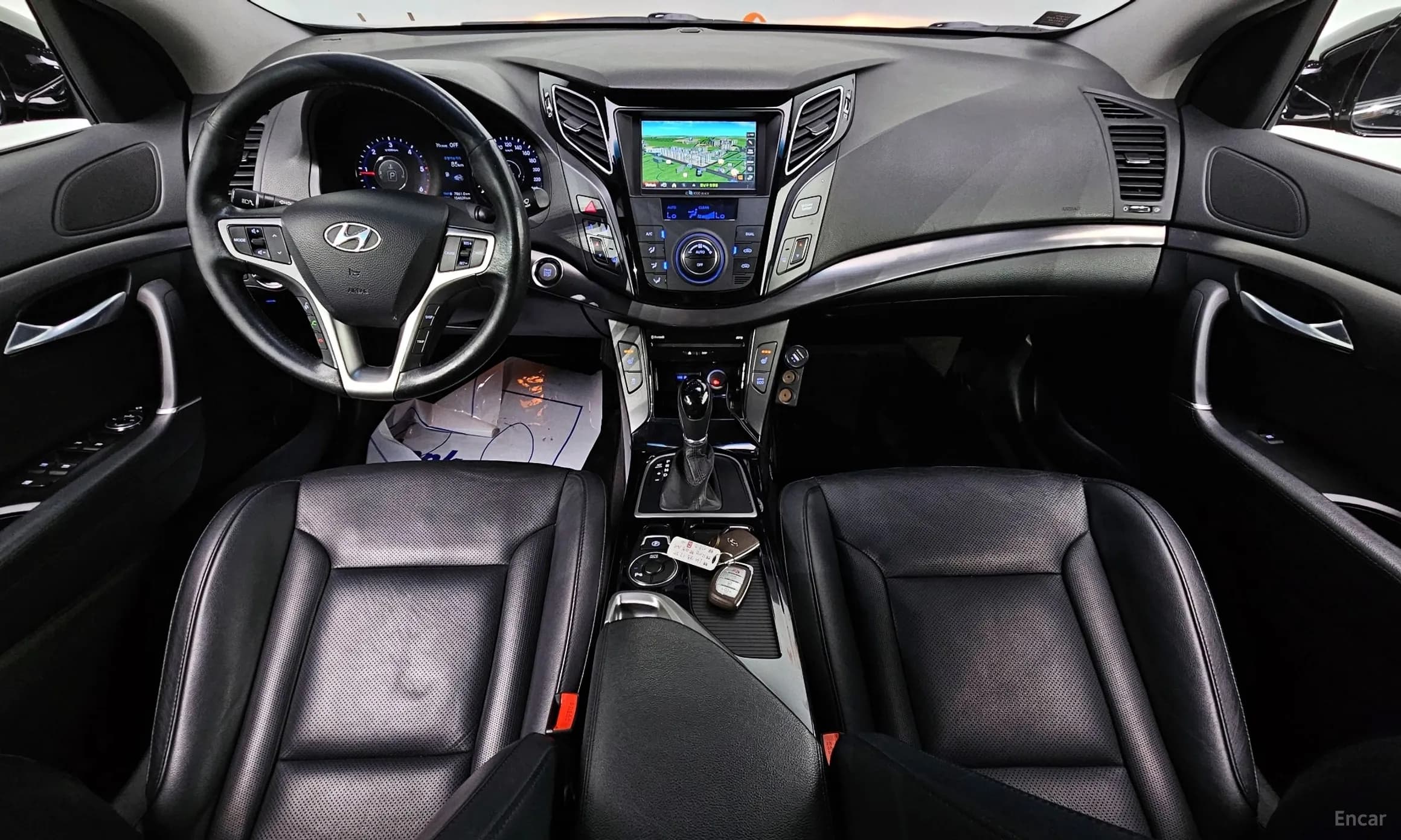 i40 Saloon