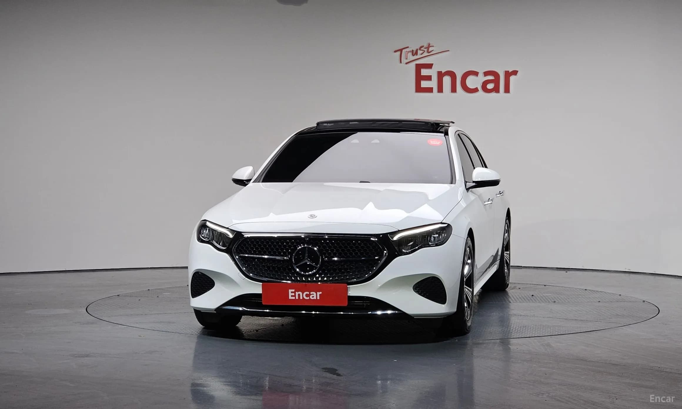 E-Class W214