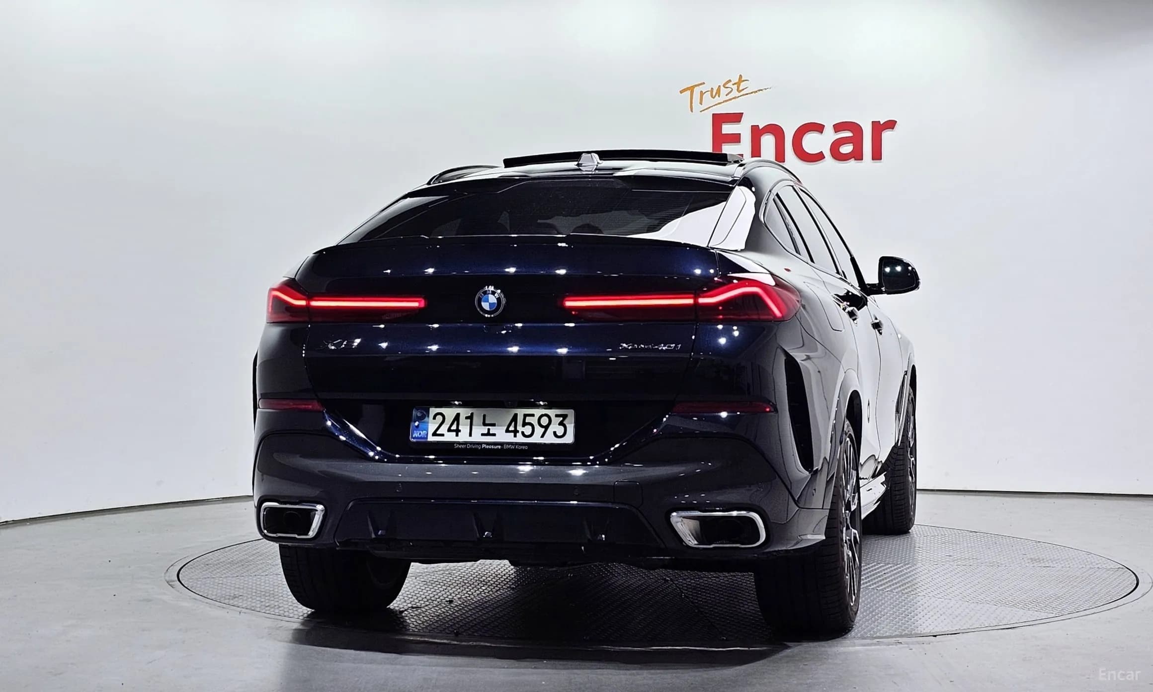 X6 (G06)