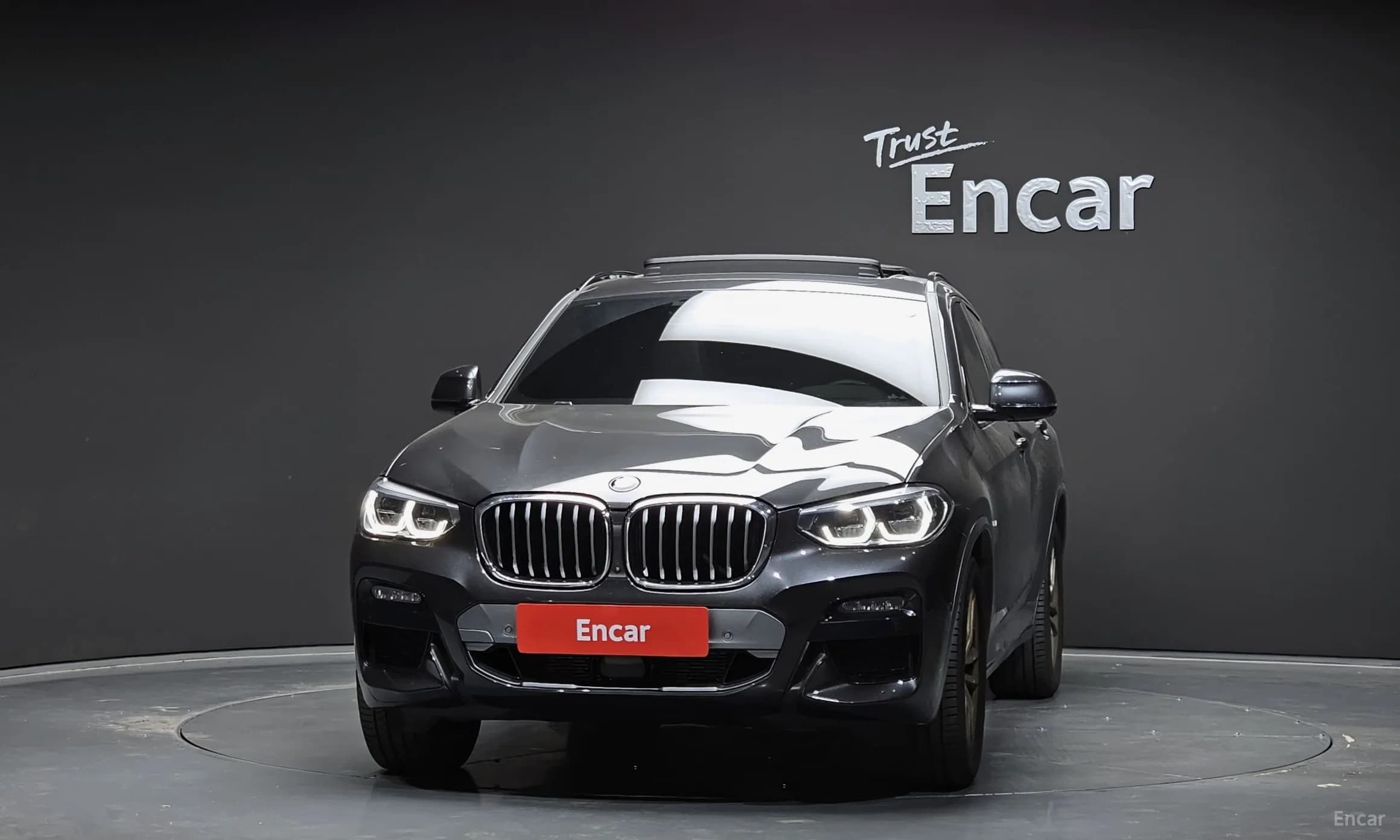 X4 (G02)