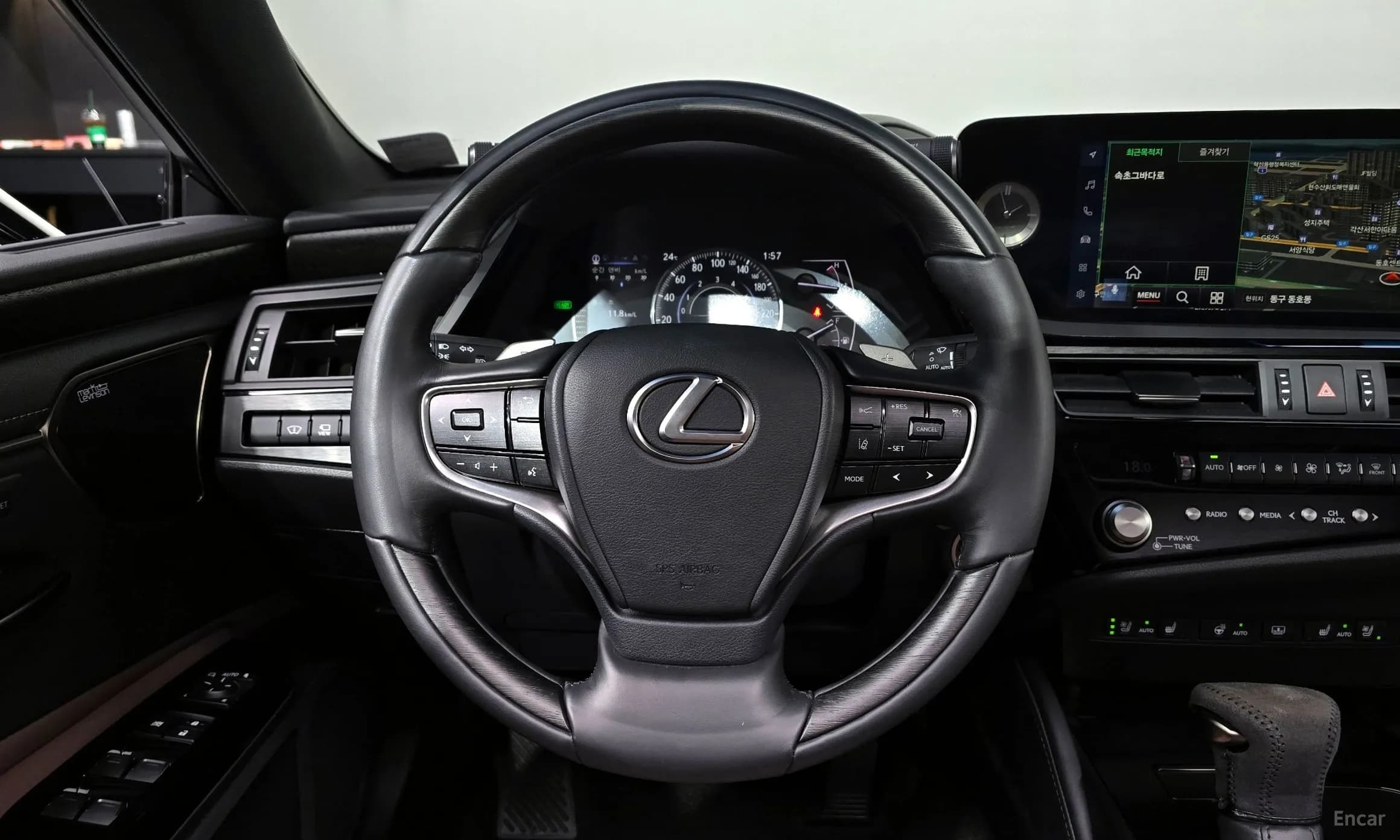 ES300h 7th Generation