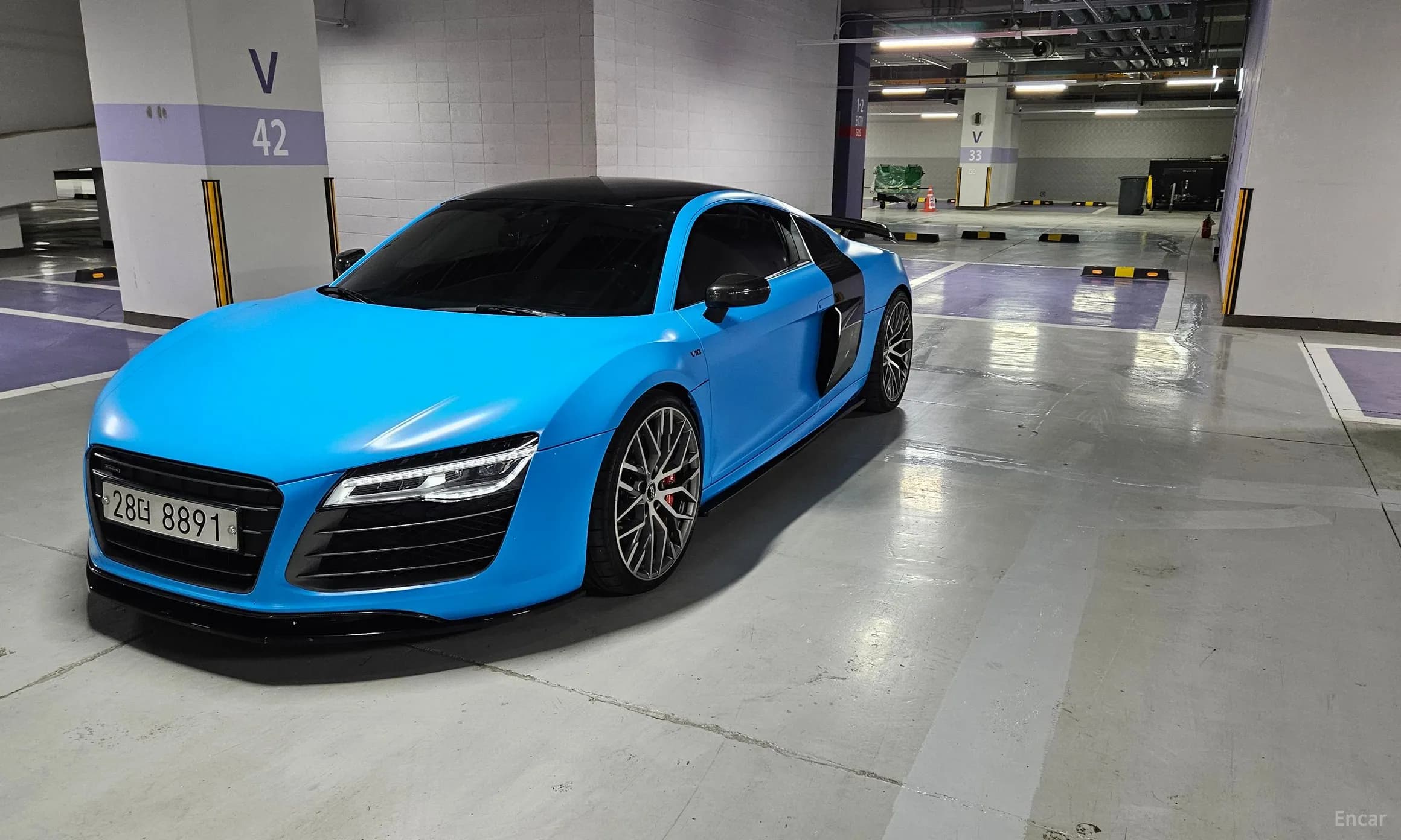 R8