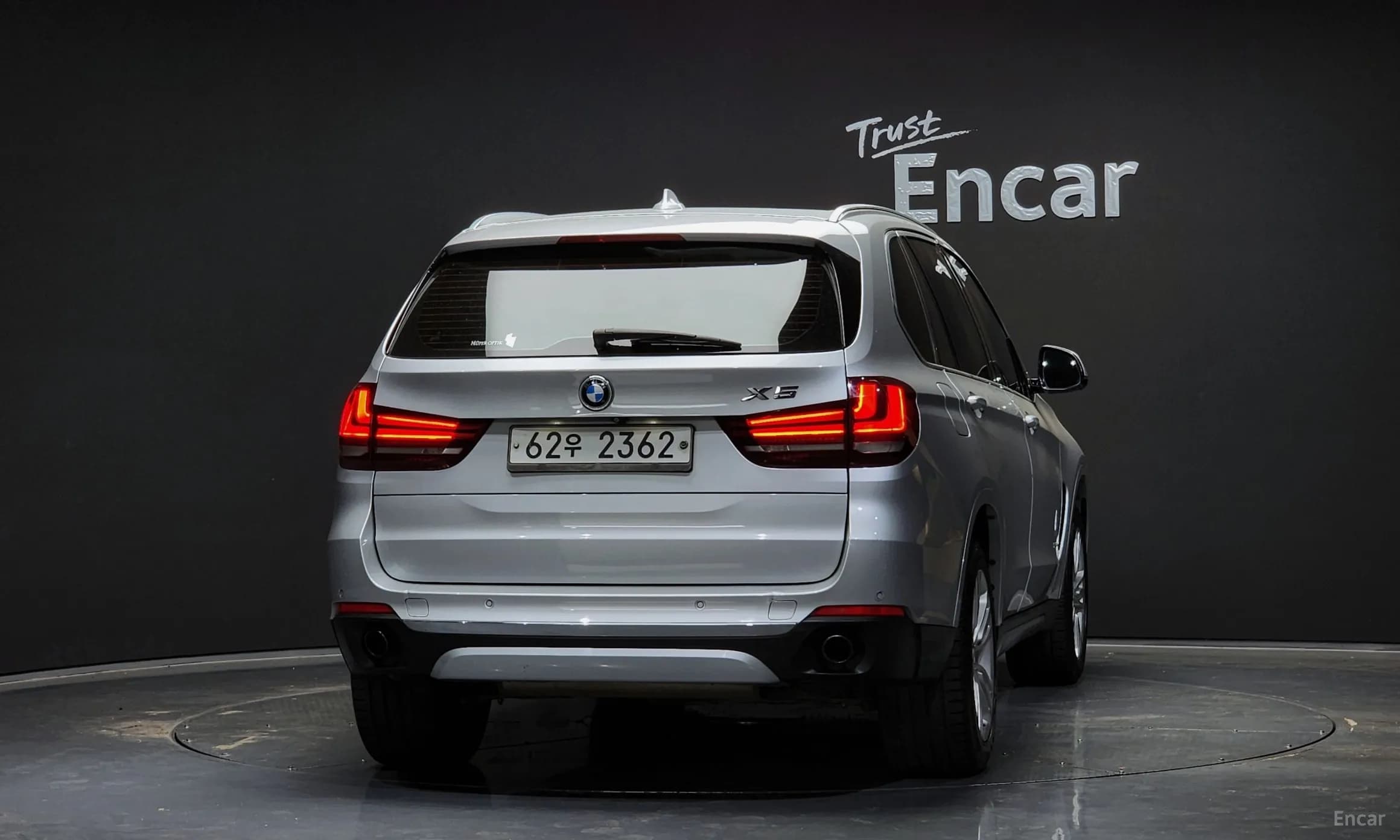 X5 (F15)