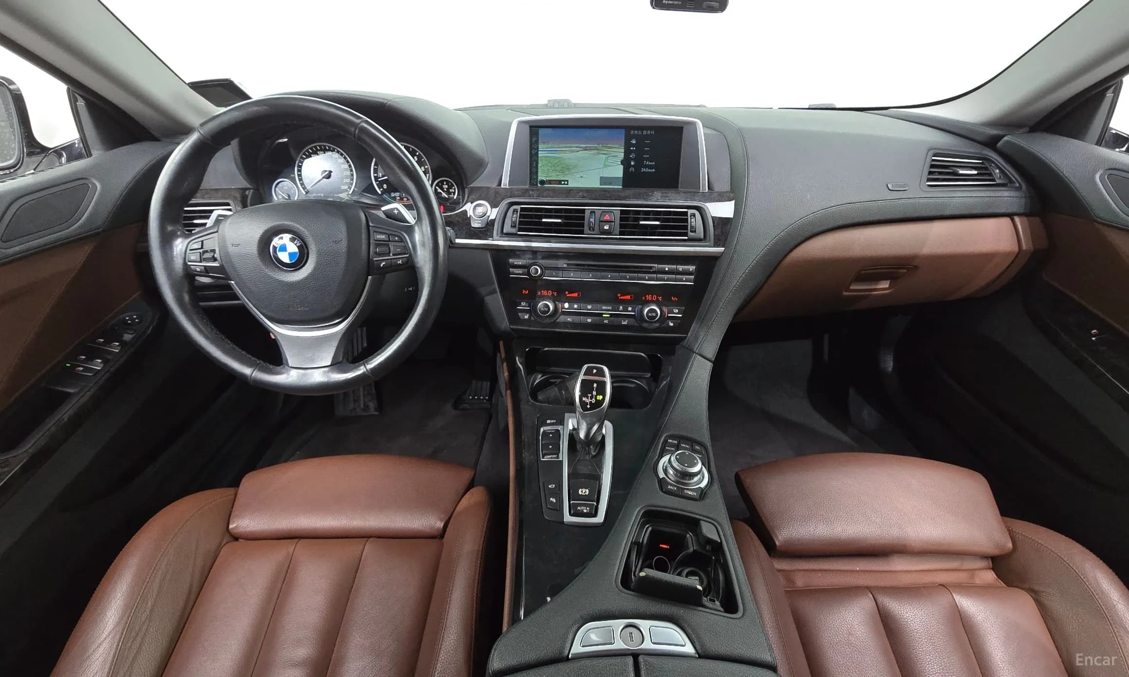 6 Series (F12)